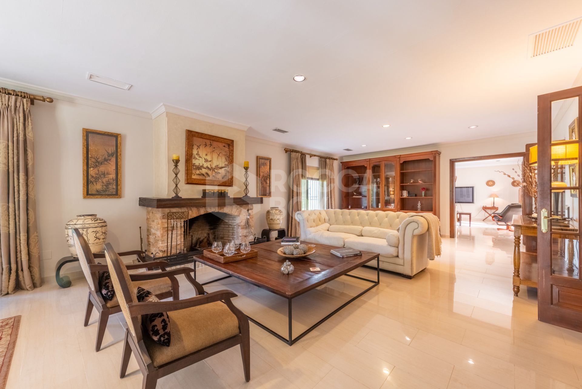 Charming Andalucian style villa in the heart of the Kings and Queens area, Sotogrande Costa.