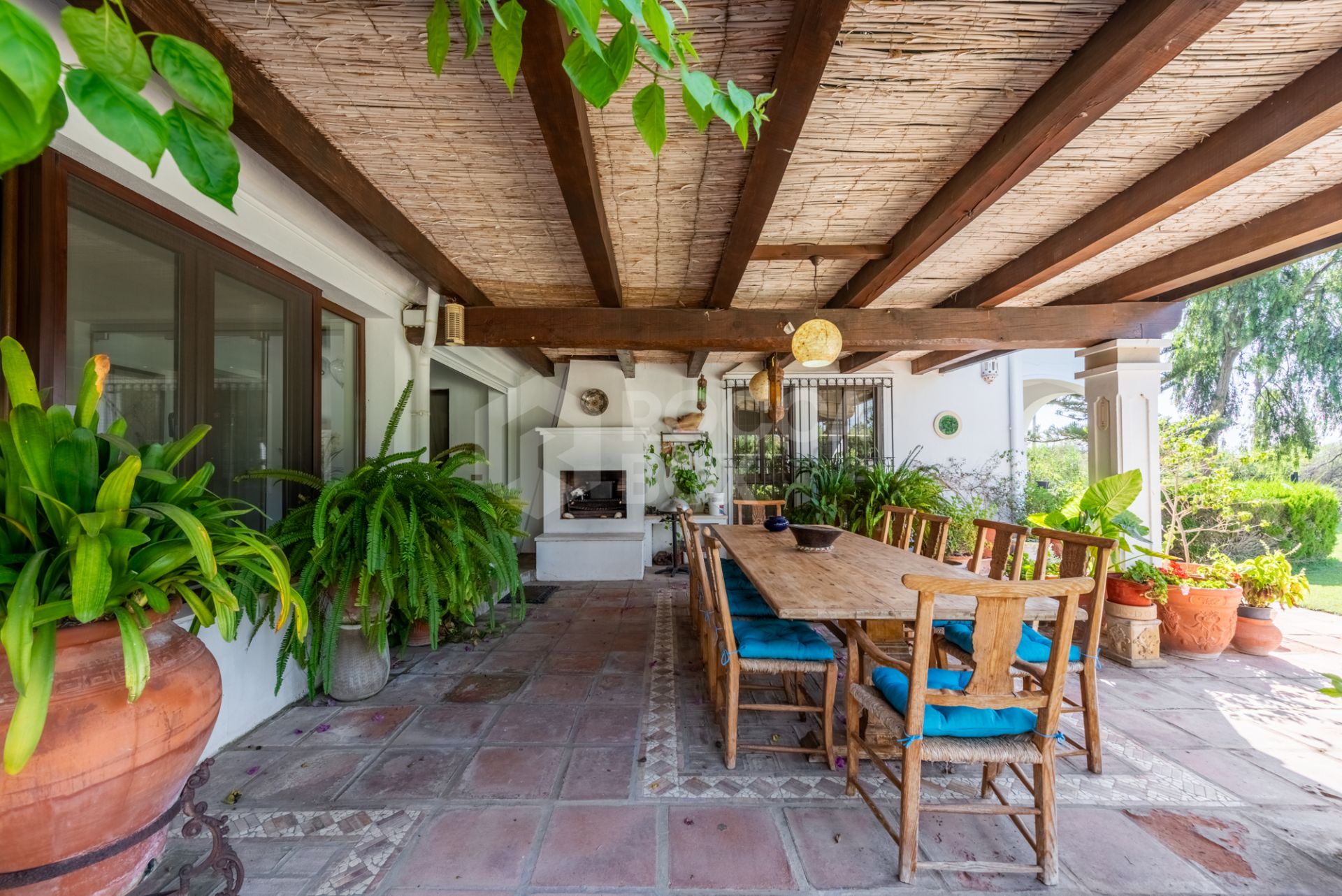 Charming Andalucian style villa in the heart of the Kings and Queens area, Sotogrande Costa.