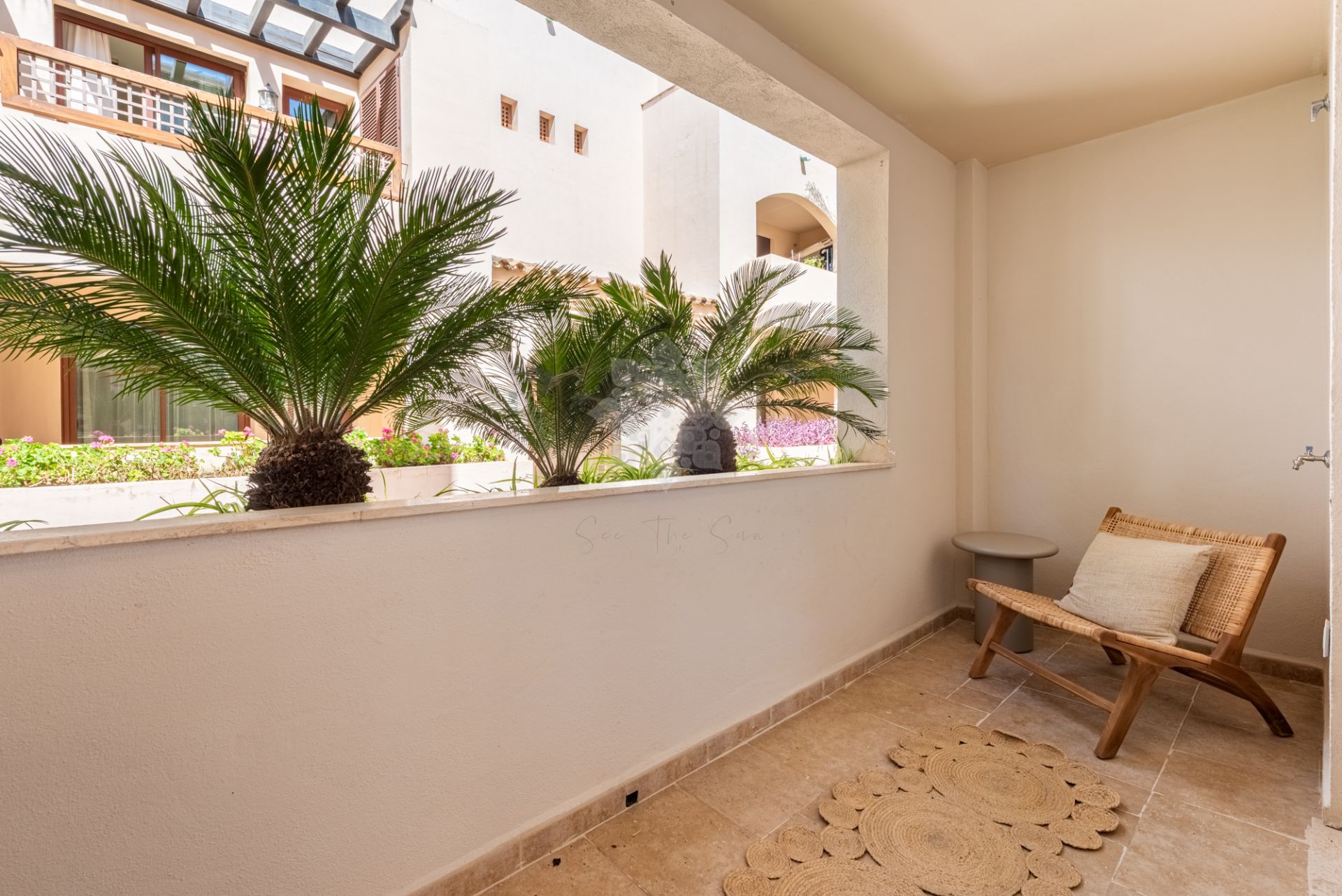 Ground Floor Apartment in Medina de Banús, Marbella