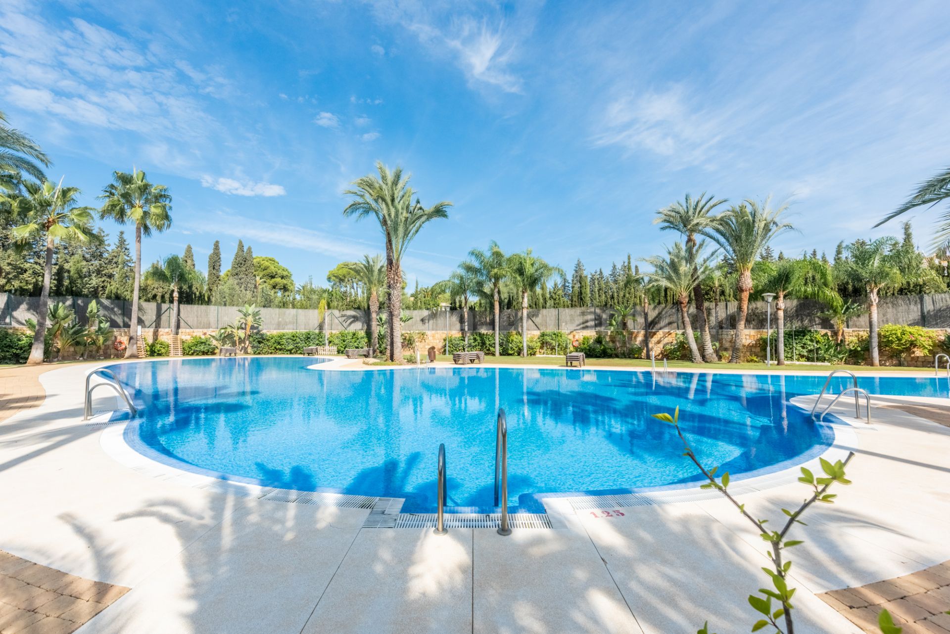 Ground Floor Apartment in Medina de Banús, Marbella
