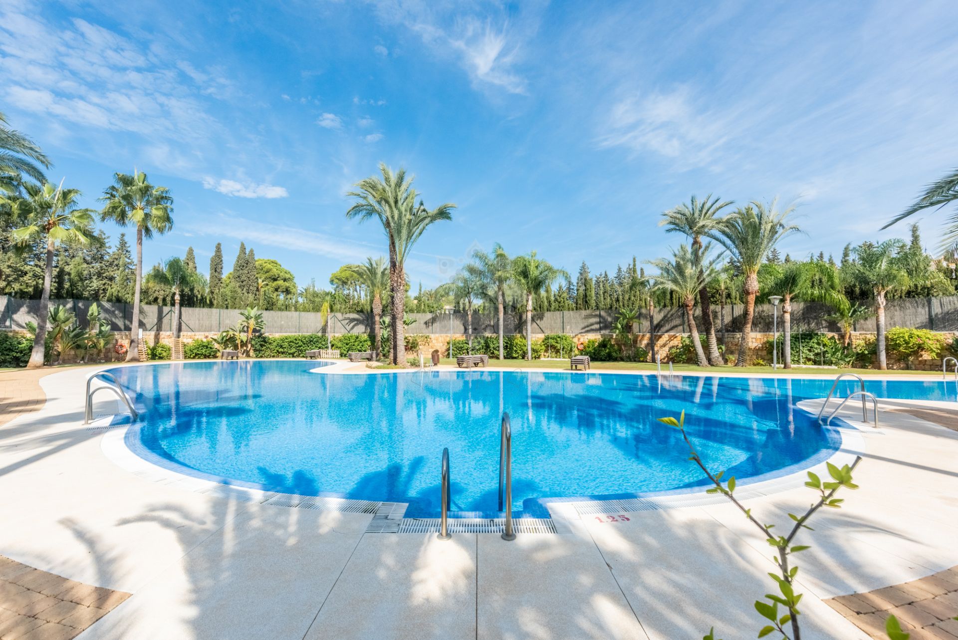 Ground Floor Apartment in Medina de Banús, Marbella