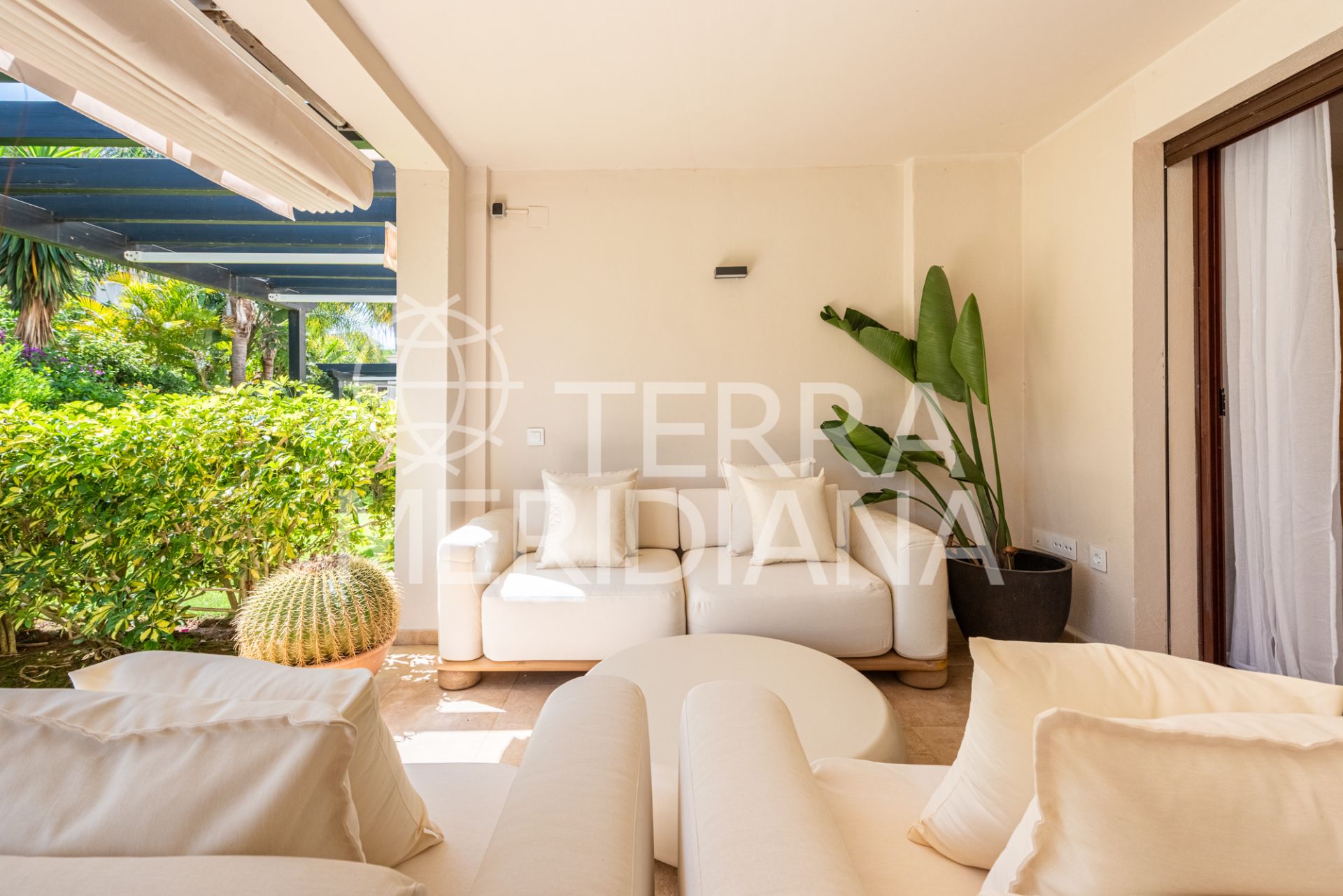 Ground Floor Apartment in Medina de Banús, Marbella