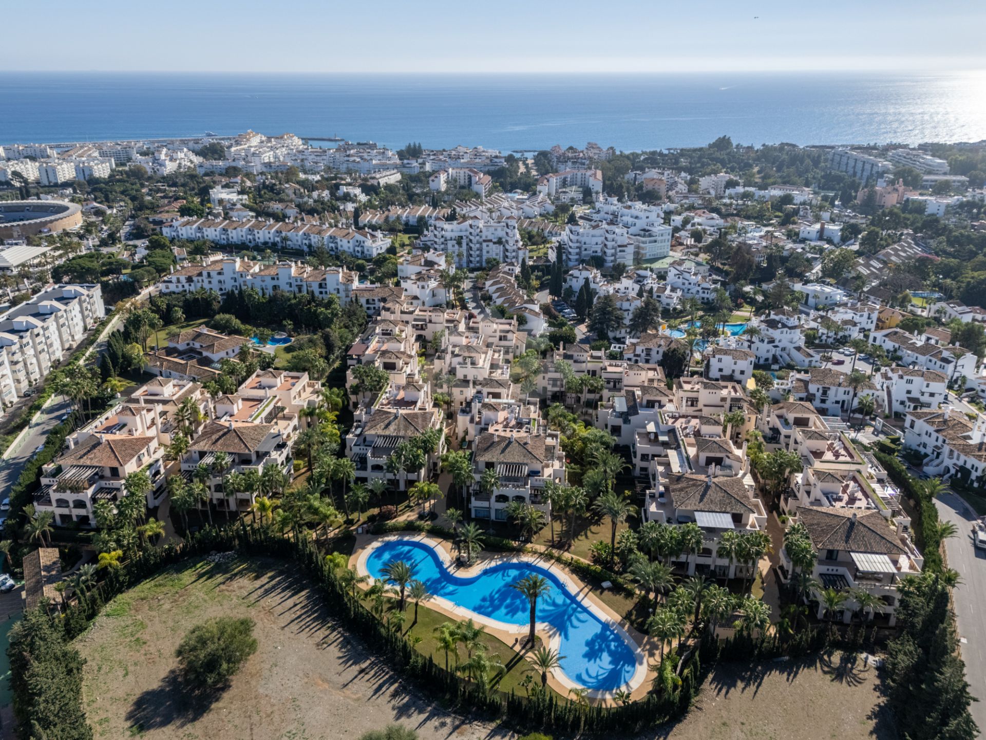 Apartamento Planta Baja en Medina de Banús, Marbella