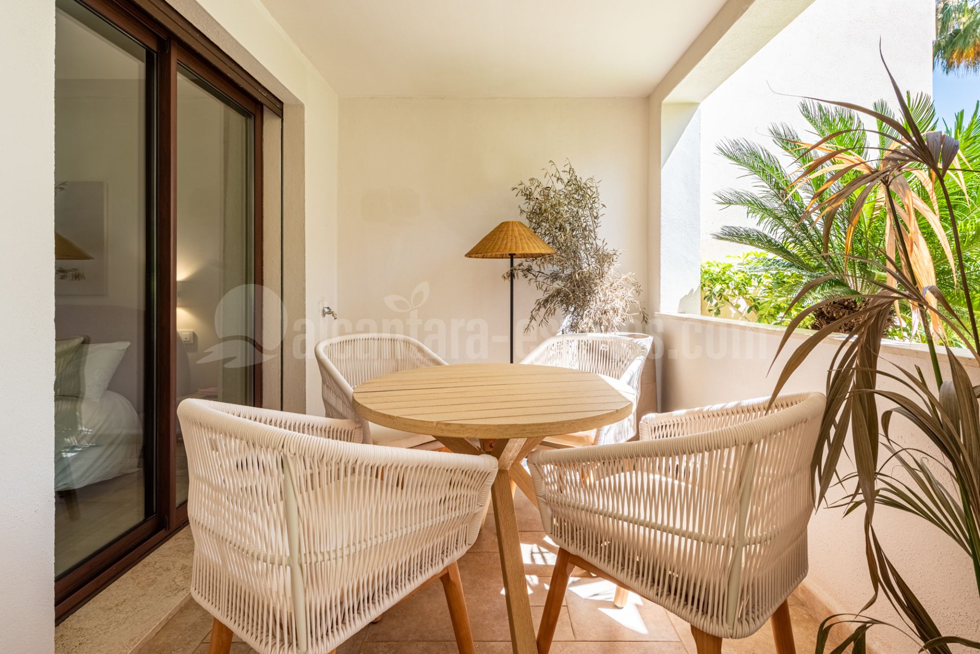 Ground Floor Apartment in Medina de Banús, Marbella