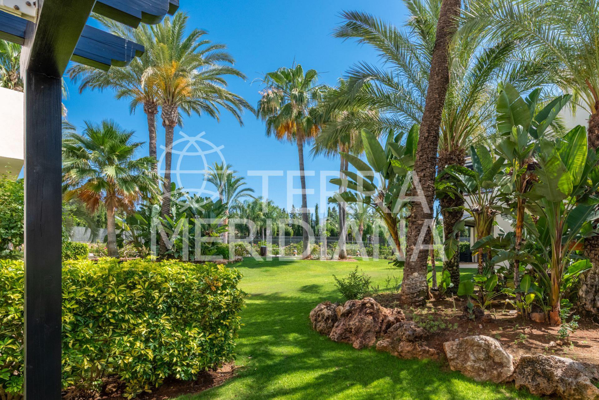 Ground Floor Apartment in Medina de Banús, Marbella