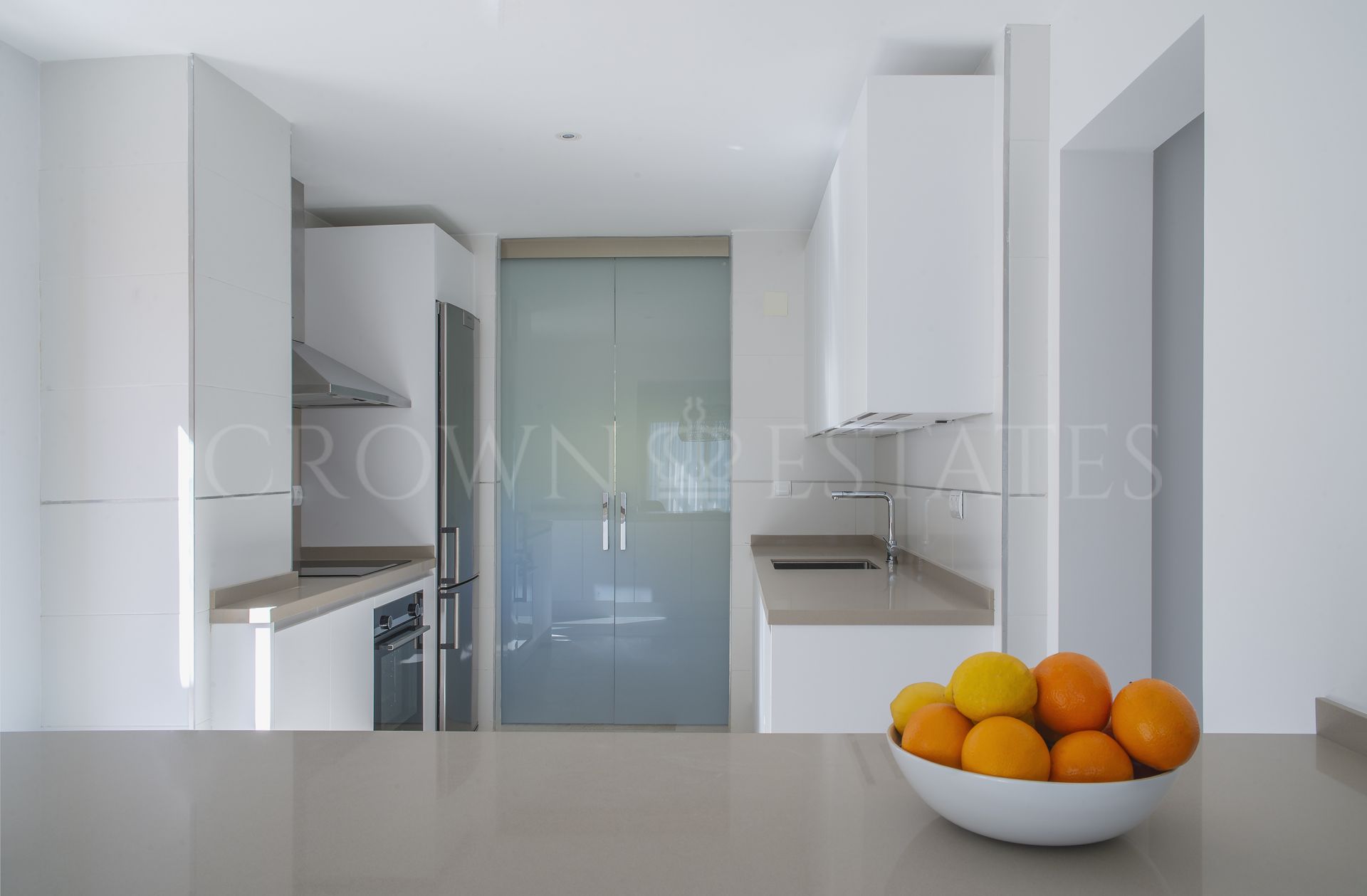 Ready to move in modern apartments in Benahavis
