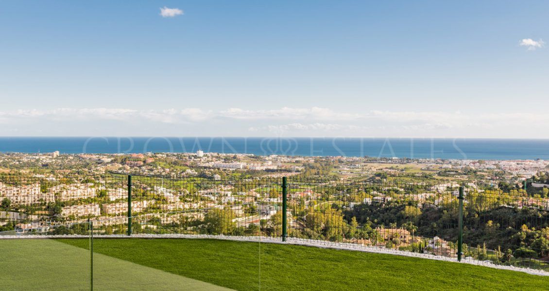 BYU HILLS is a pearl at the Costa del Sol, consisting of 24 apartments spread over three buildings.