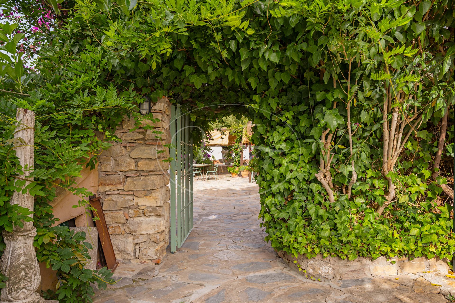 Country House for sale in Jimena de La Frontera