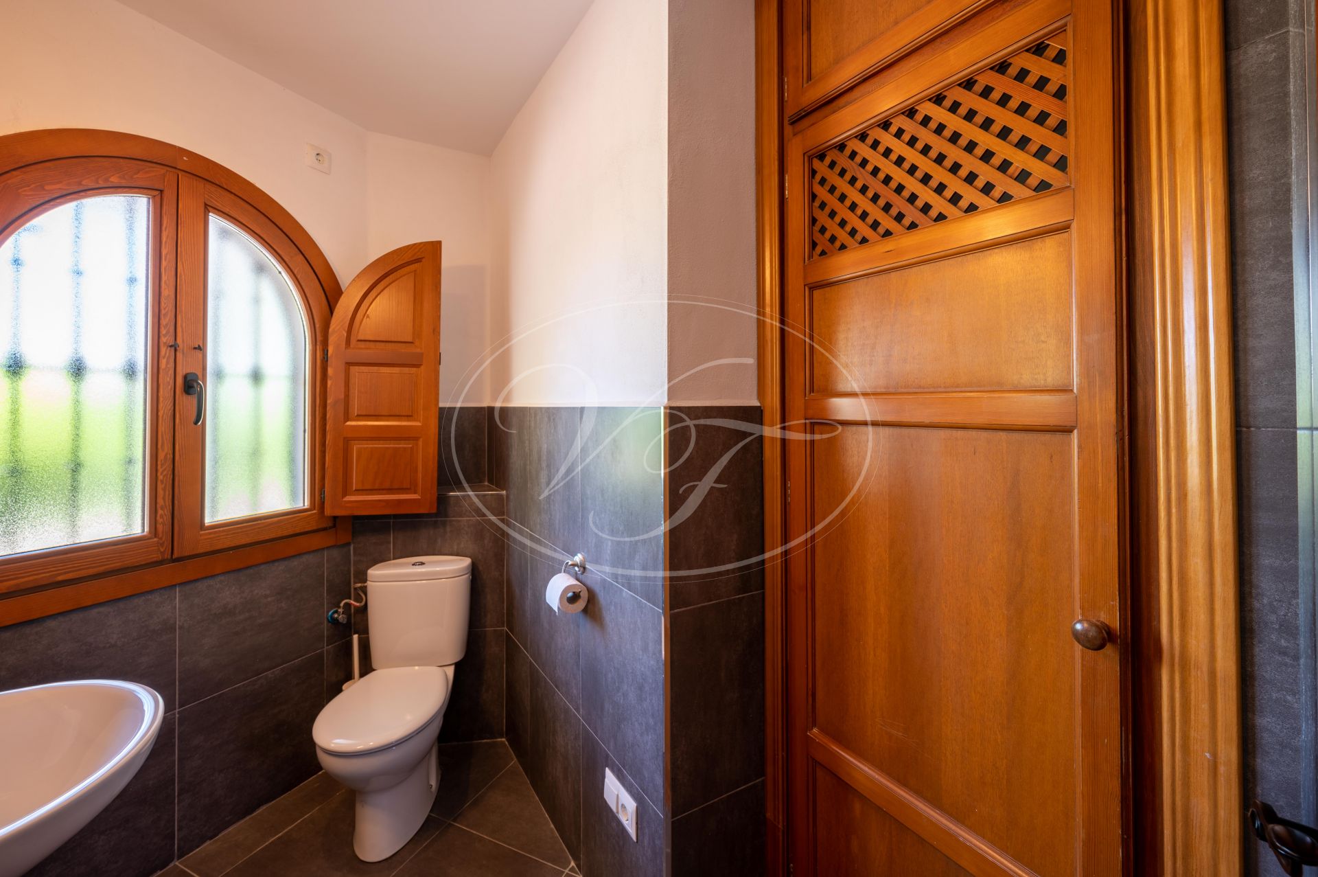 Country House for sale in Alcaucin