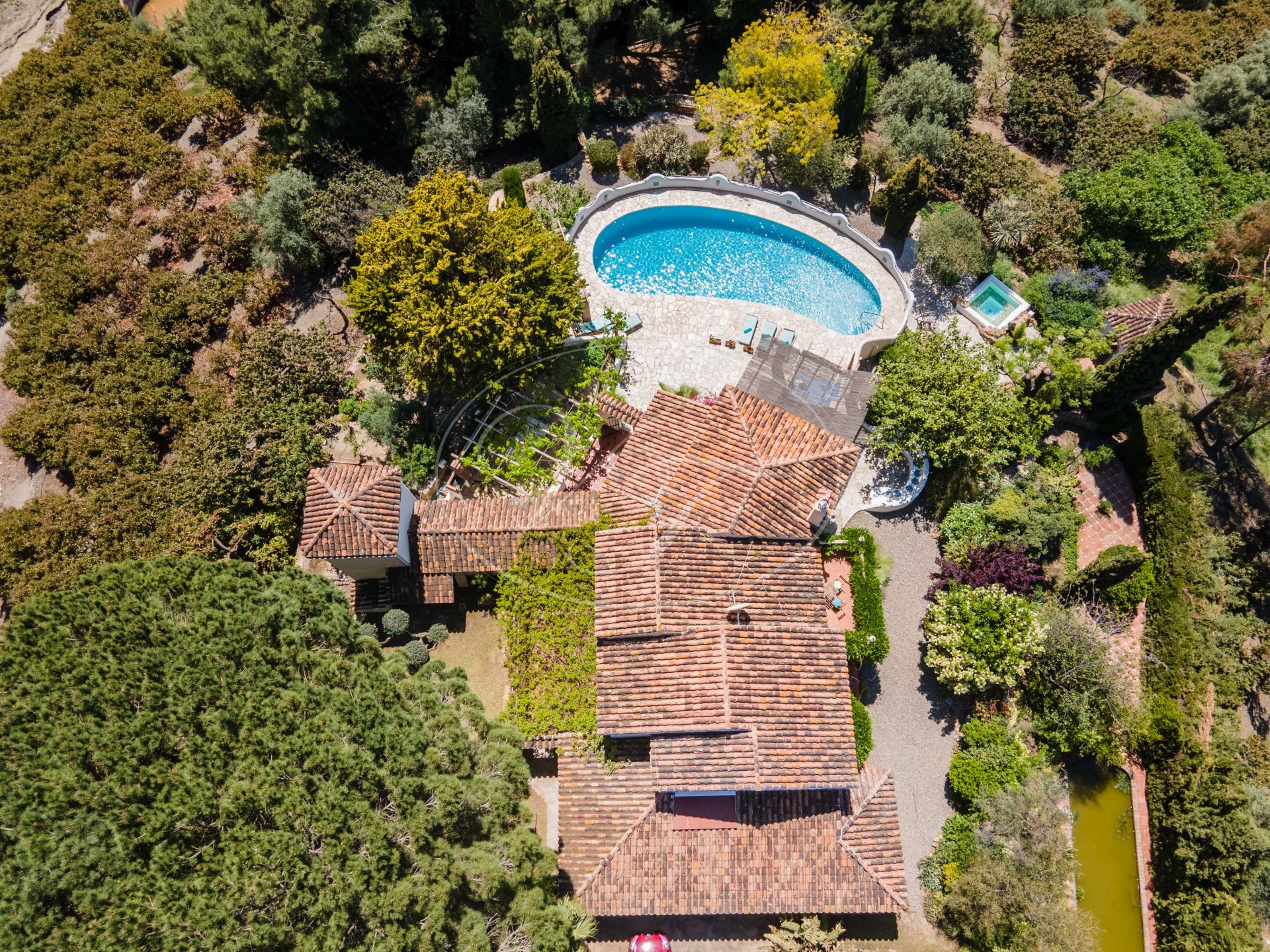 Country House for sale in Alcaucin