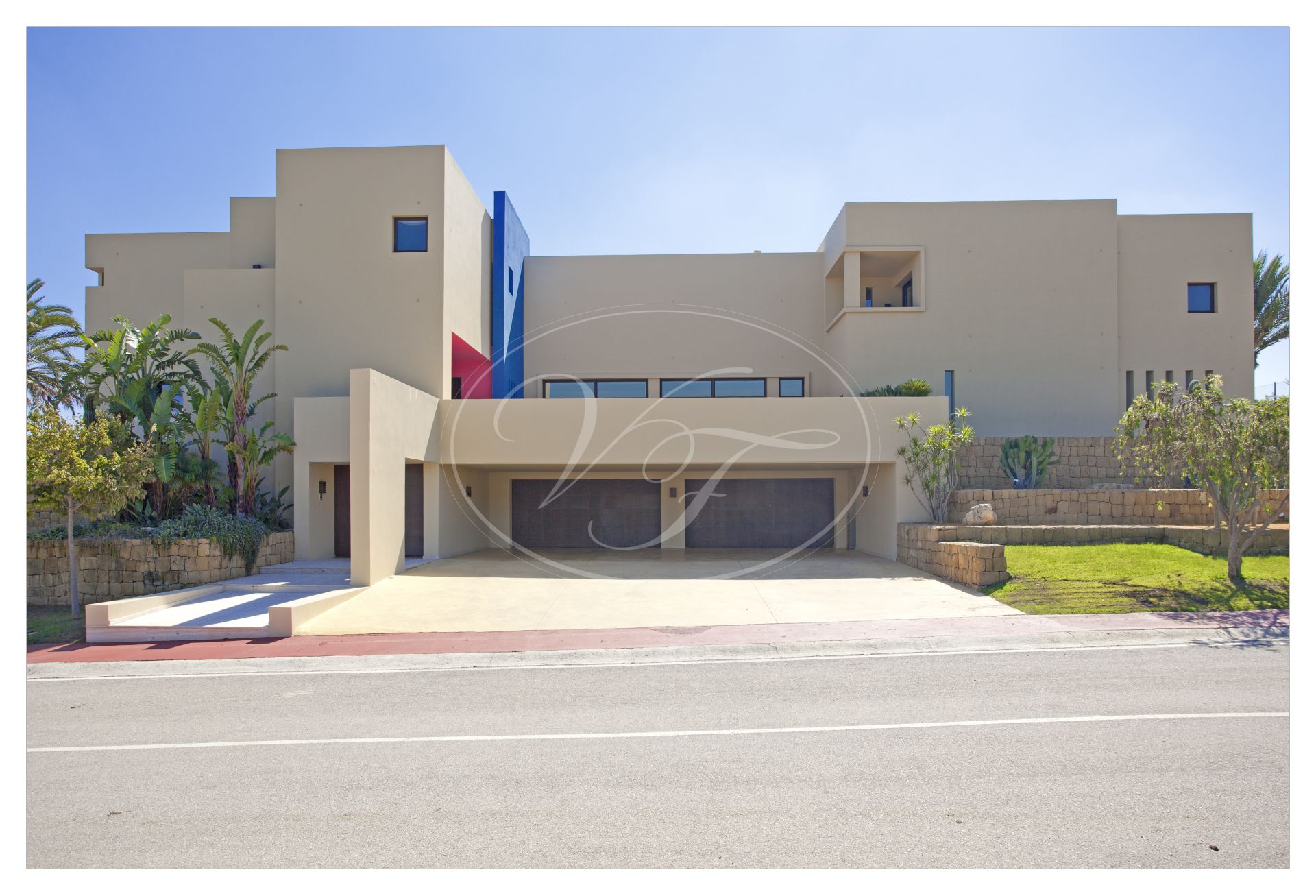 Villa for sale in La Reserva, Sotogrande