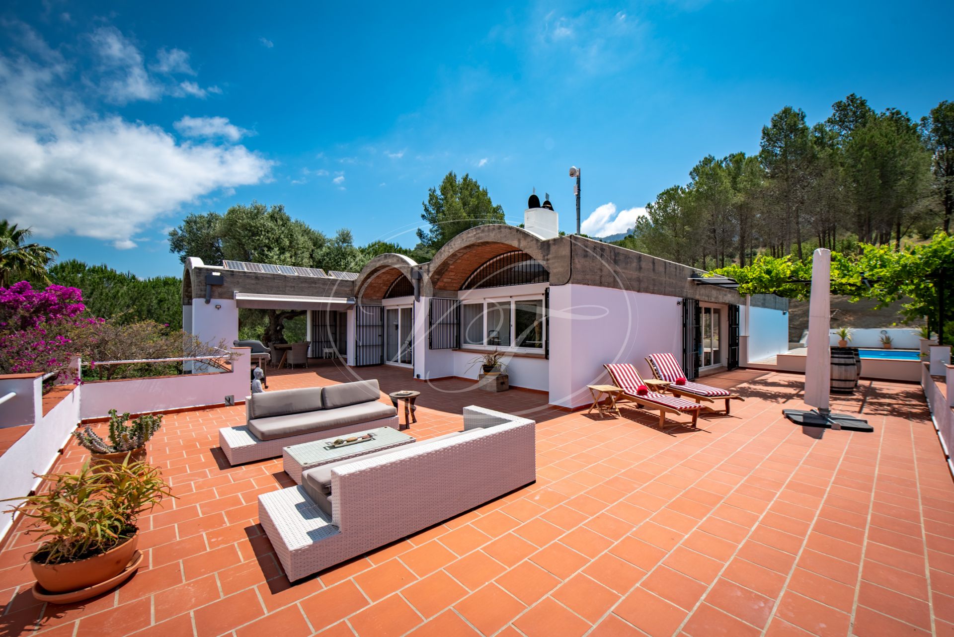 Estate for sale in Casares