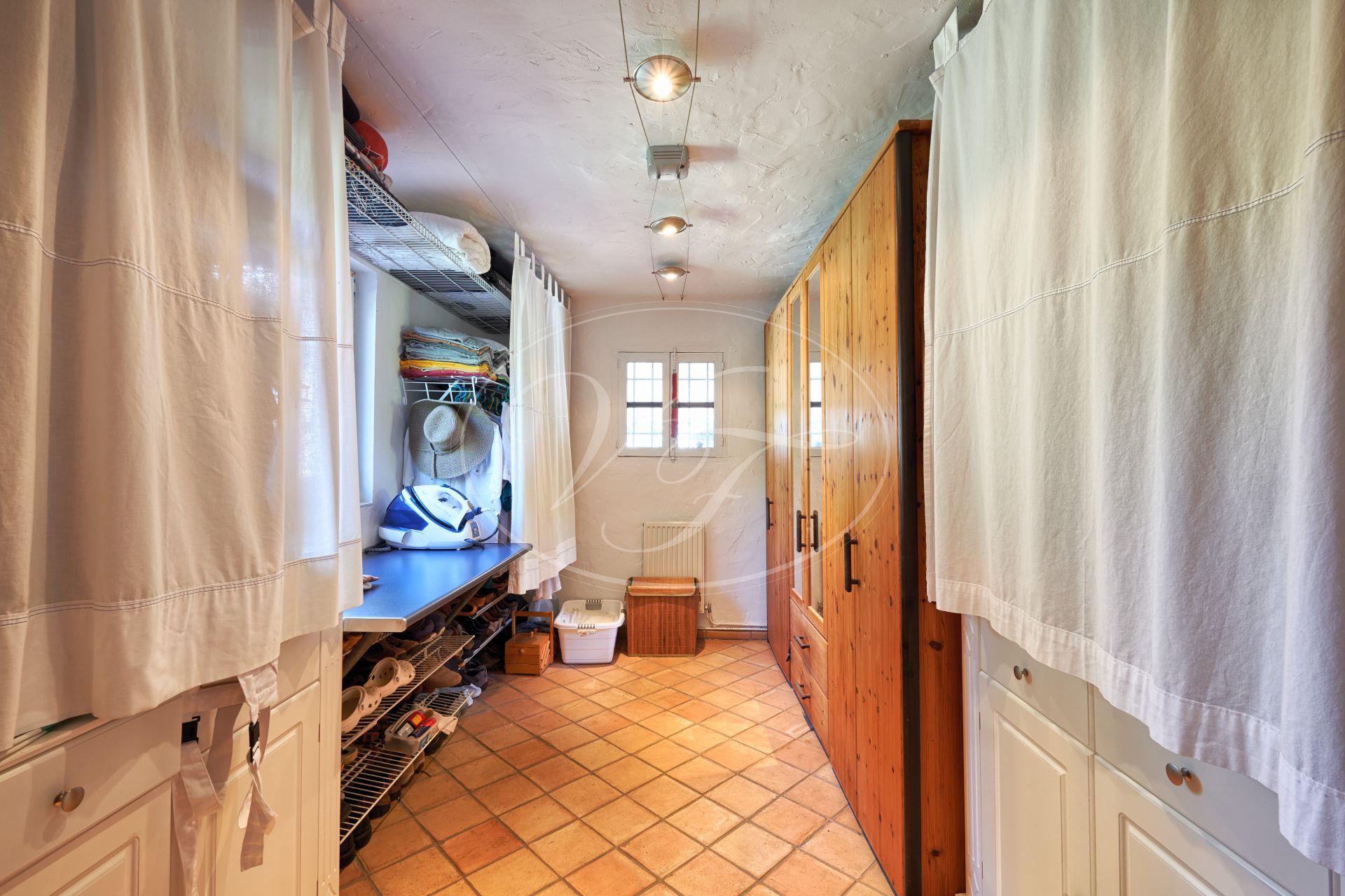 Landhaus zu verkaufen in Estepona