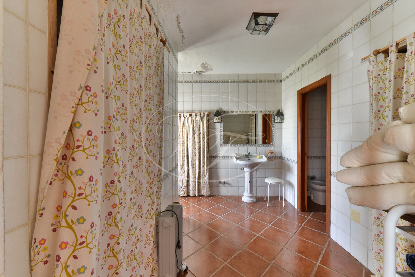 Cortijo for sale in Los Barrios