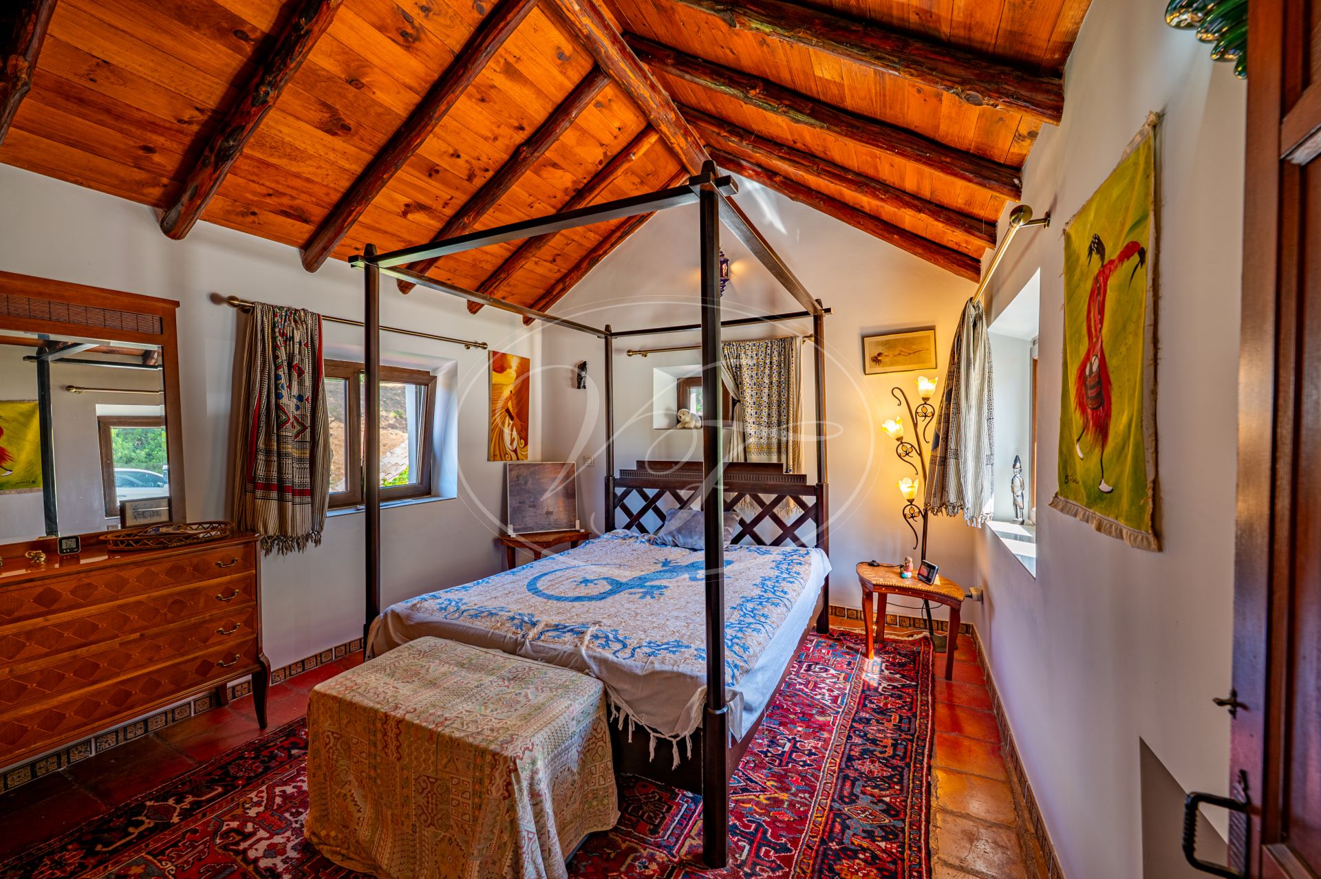 Finca for sale in Casares