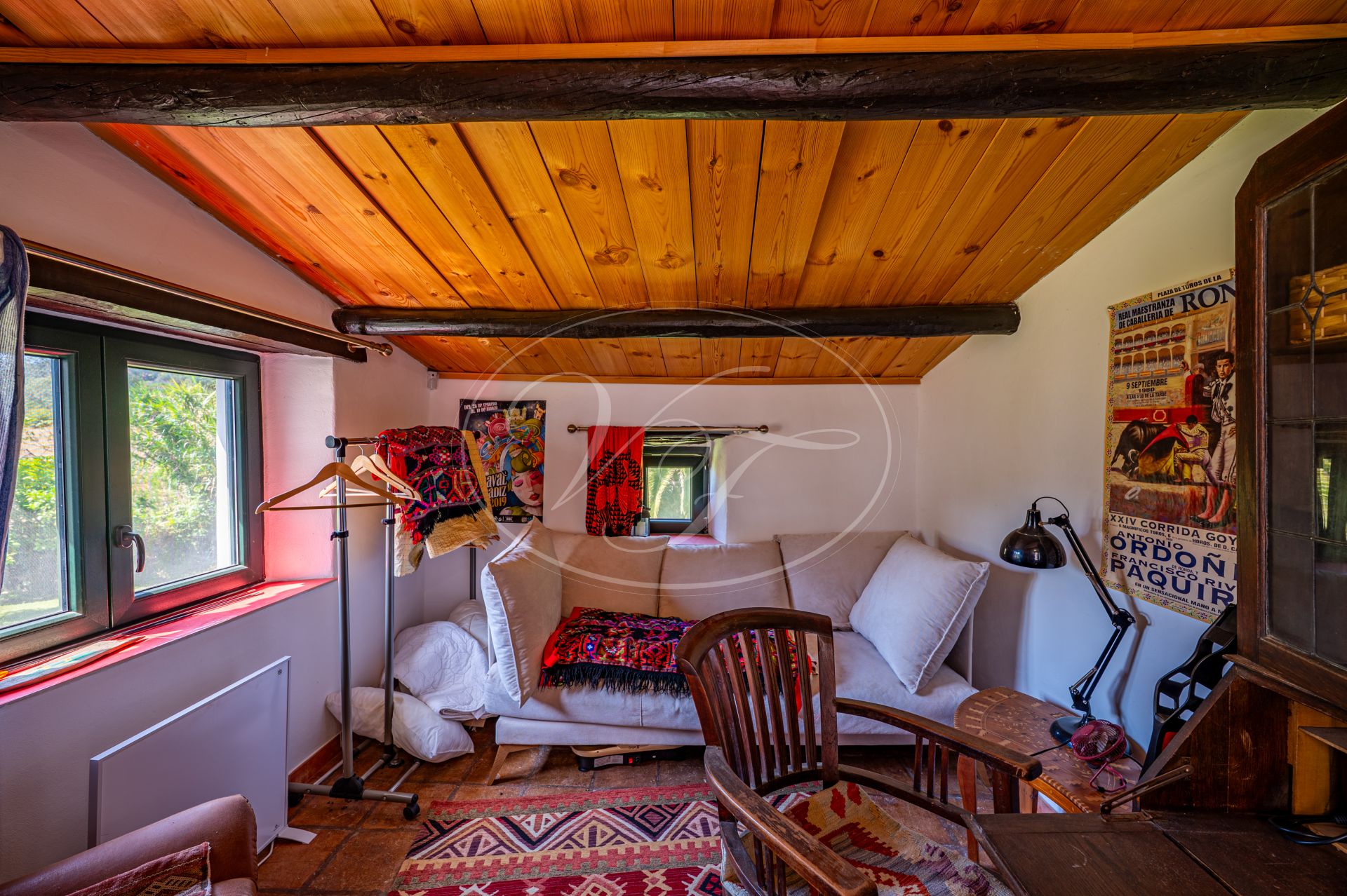 Finca for sale in Casares