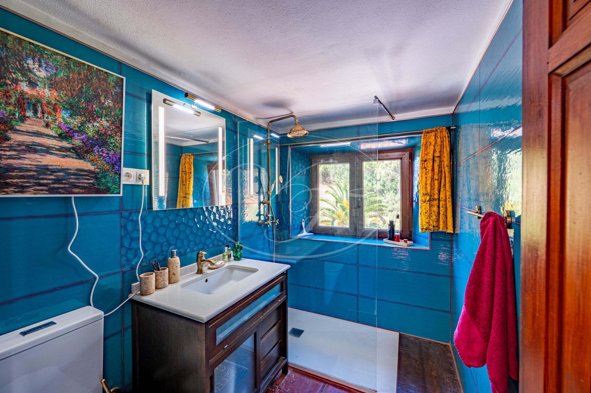 Finca for sale in Casares