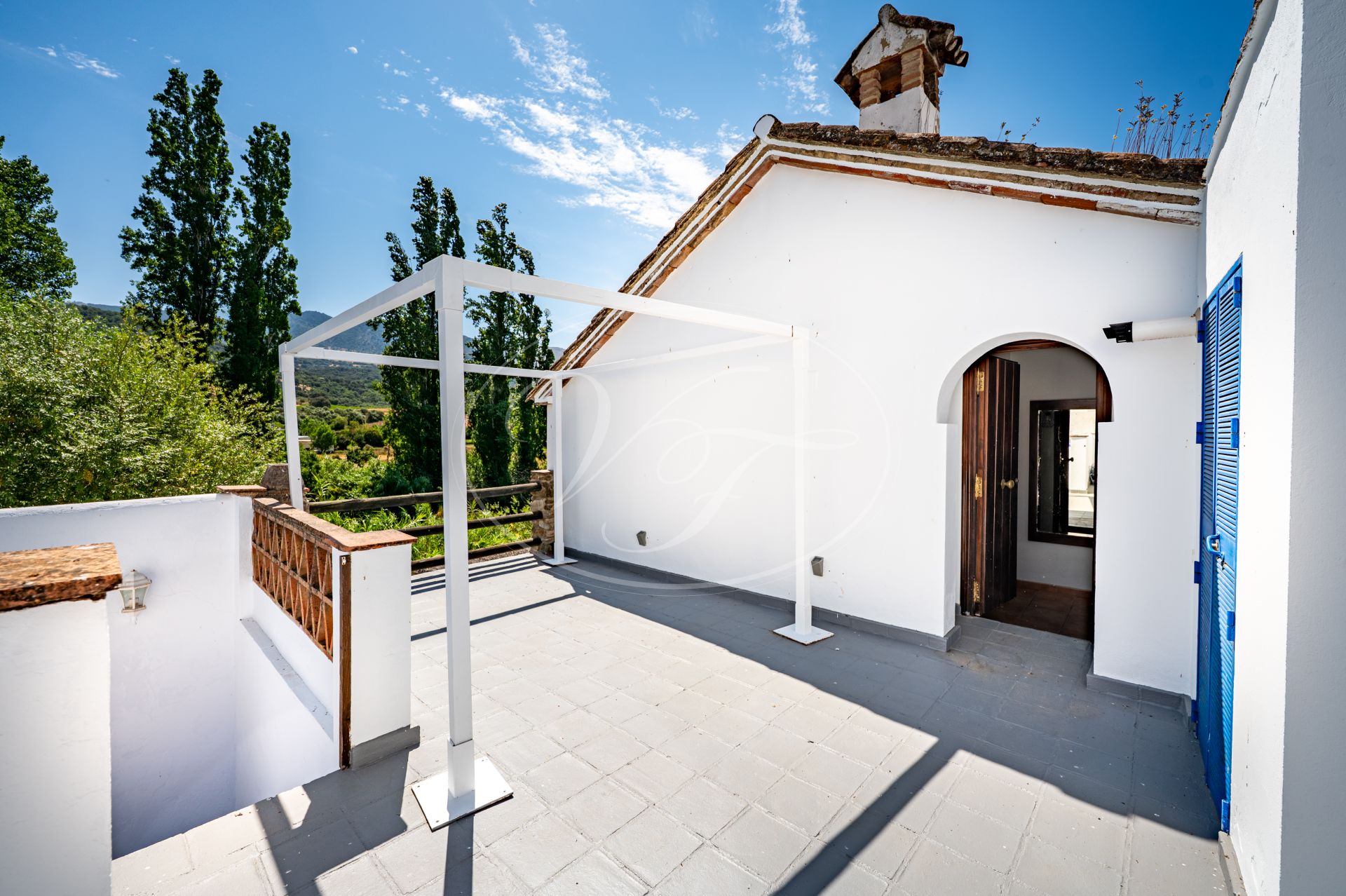 Town House for sale in Cortes de la Frontera