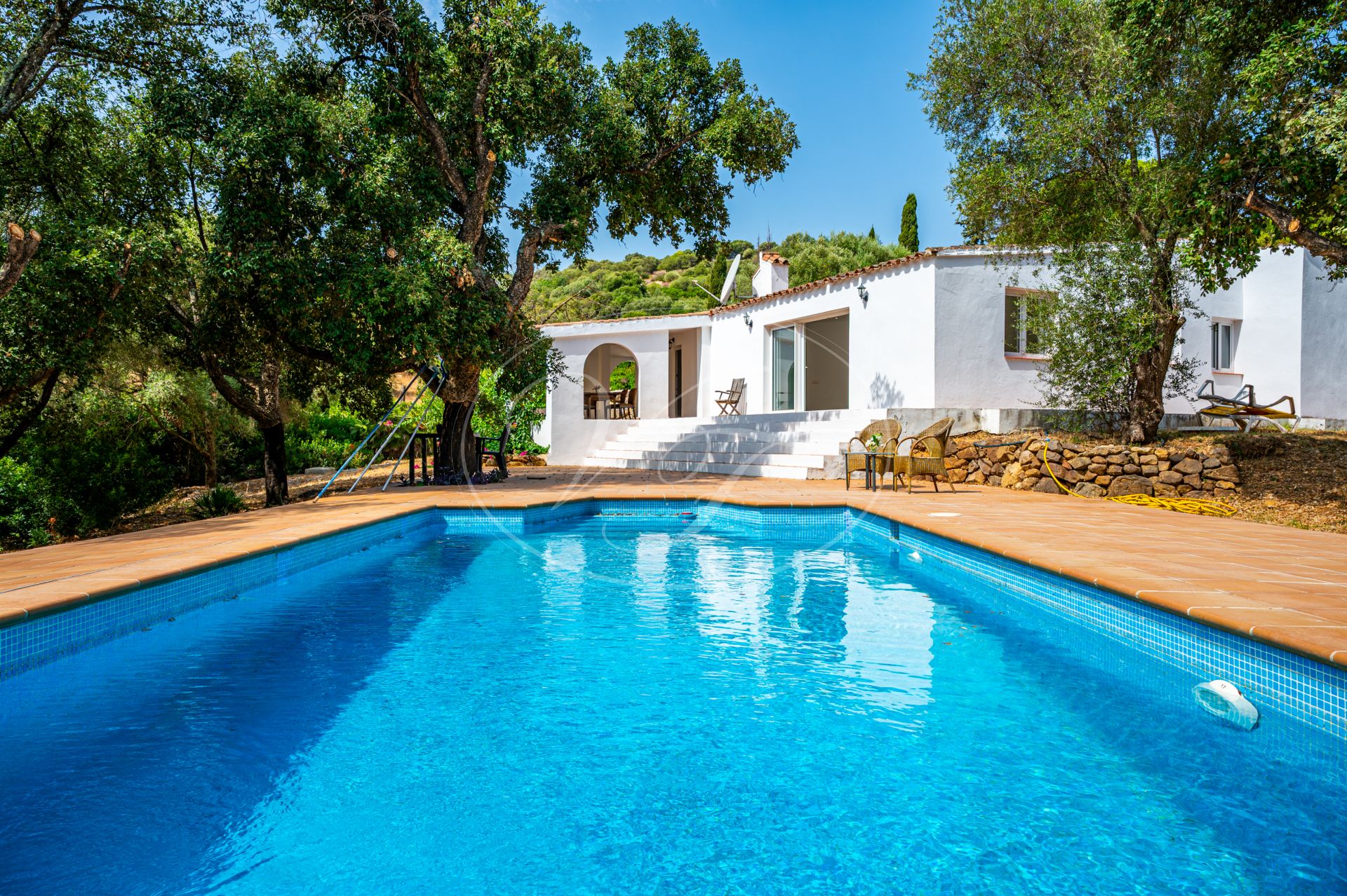 Landhuis te koop in Casares