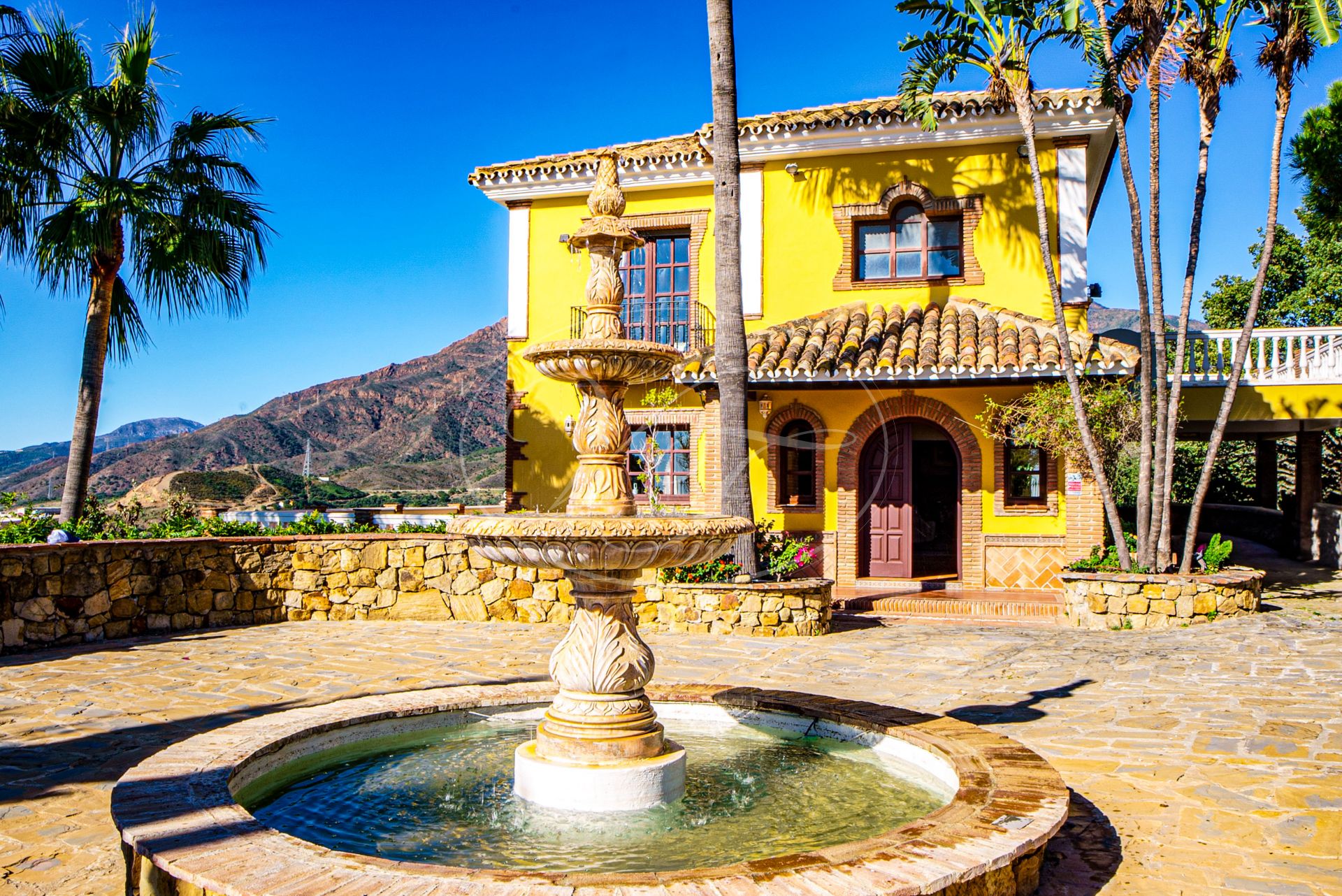 Casa de Campo en venta en Estepona