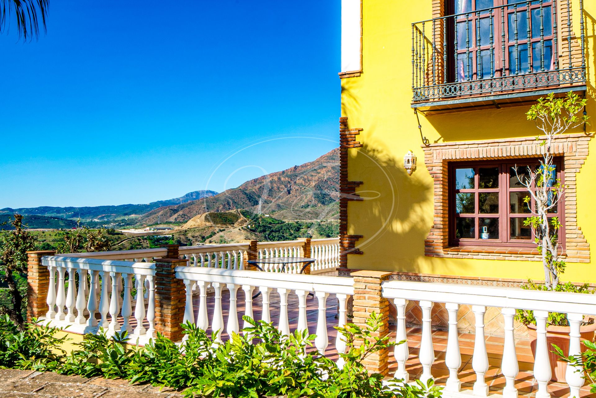 Casa de Campo en venta en Estepona