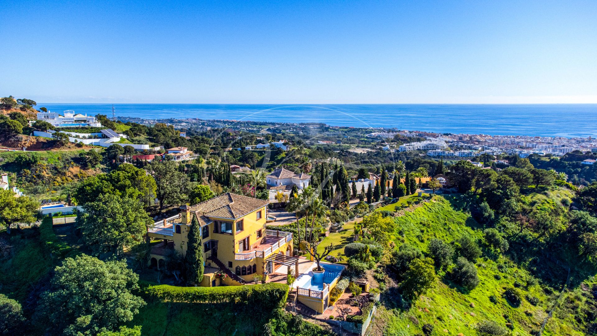 Casa de Campo en venta en Estepona
