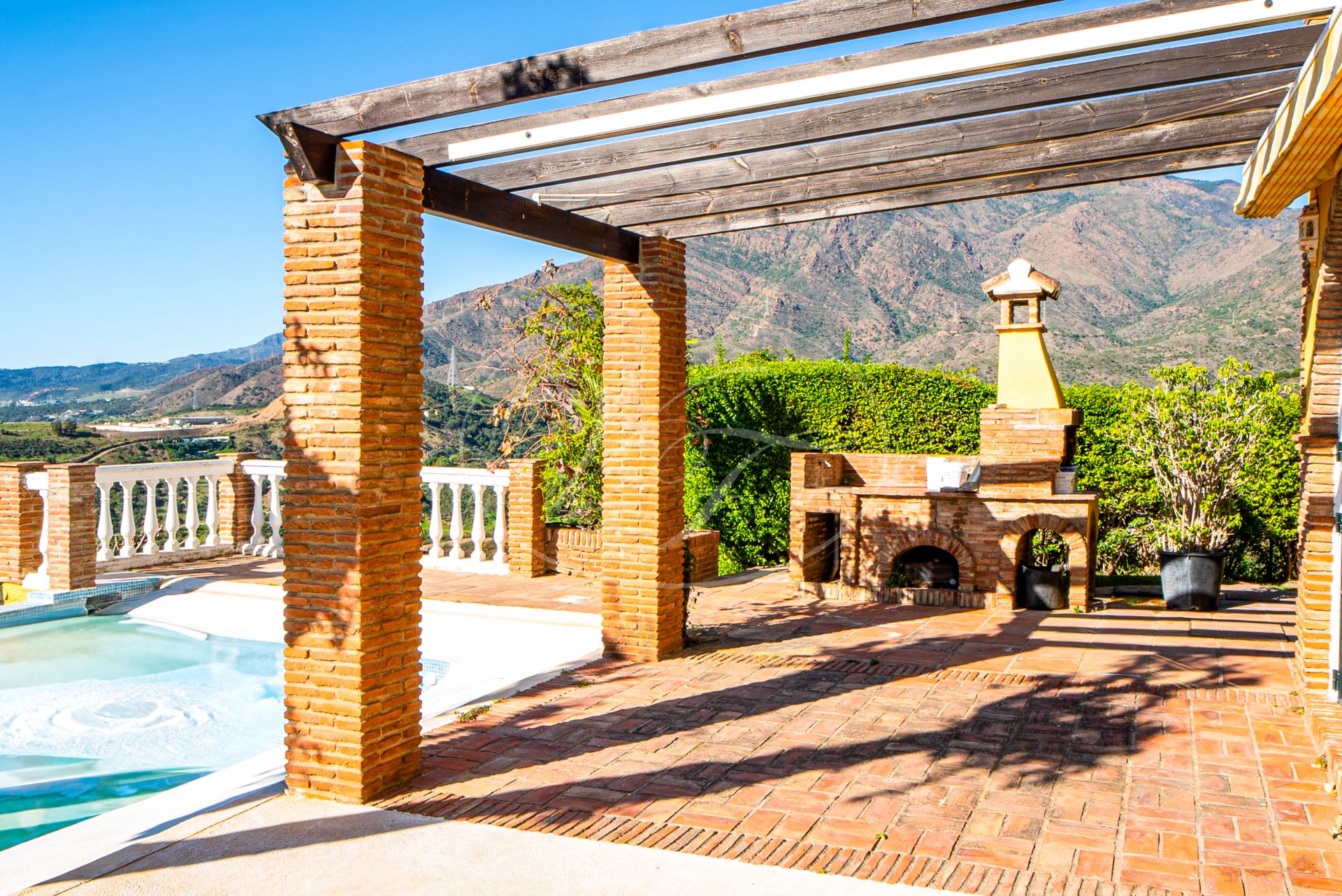 Casa de Campo en venta en Estepona