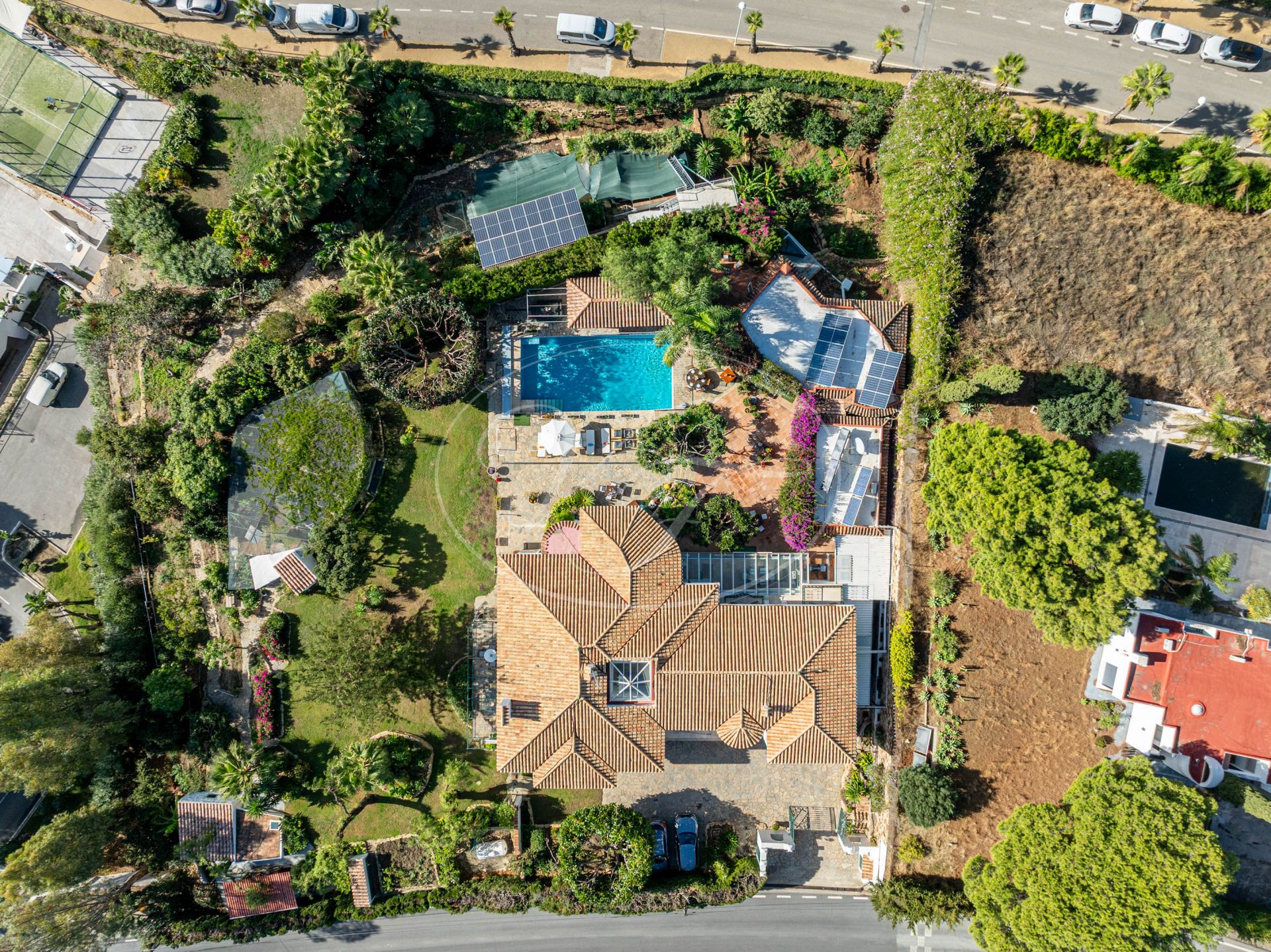 Landhaus zu verkaufen in Los Reales - Sierra Estepona, Altos de Estepona