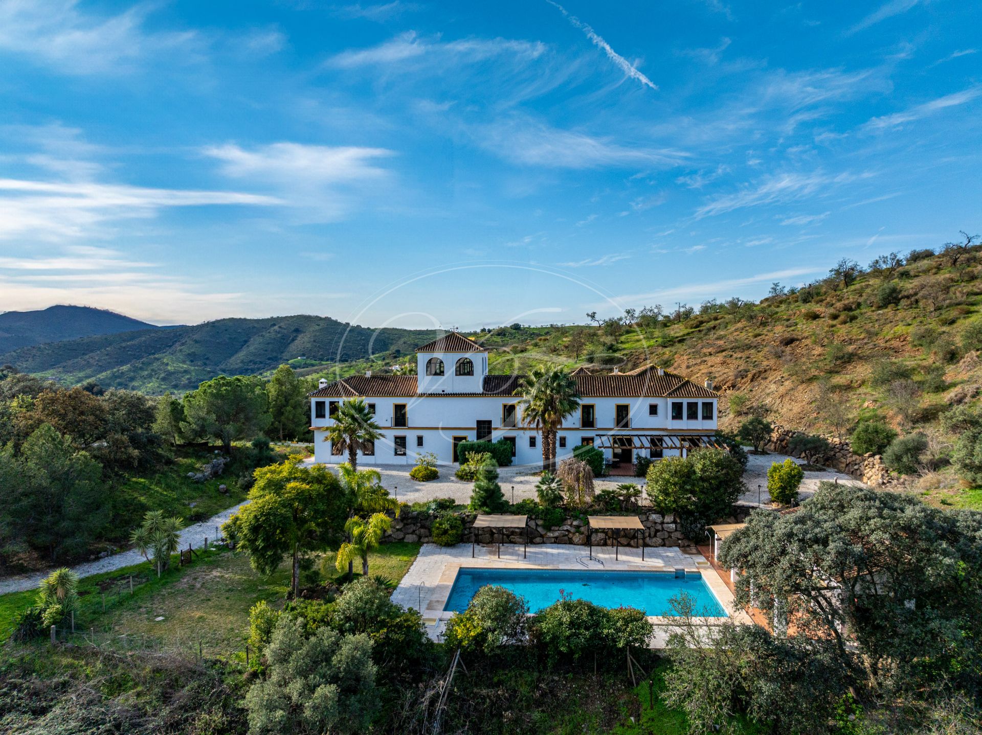 Cortijo for sale in Malaga