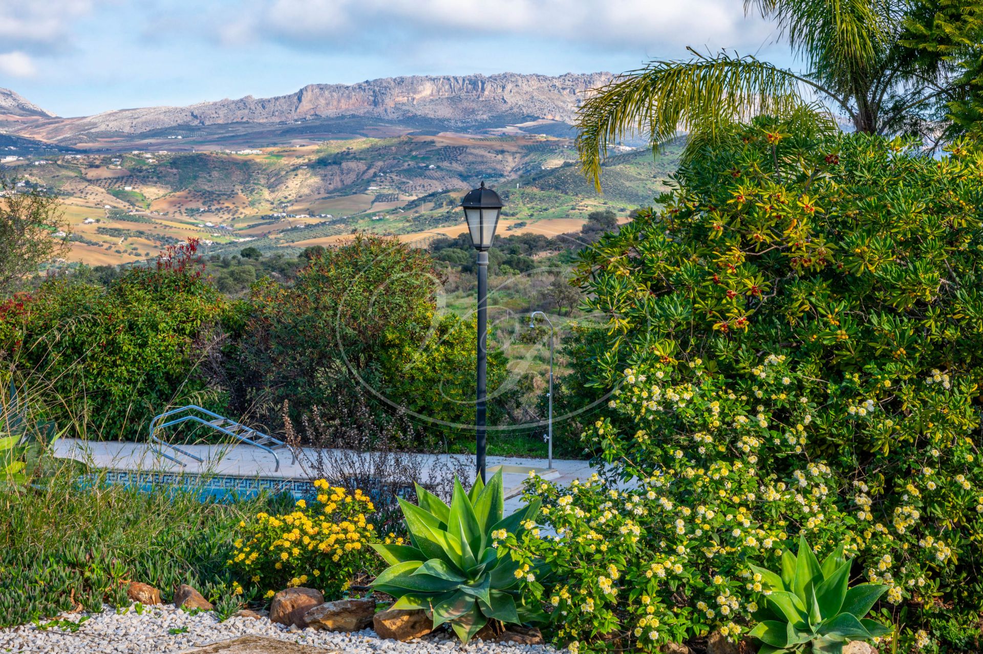 Cortijo for sale in Malaga