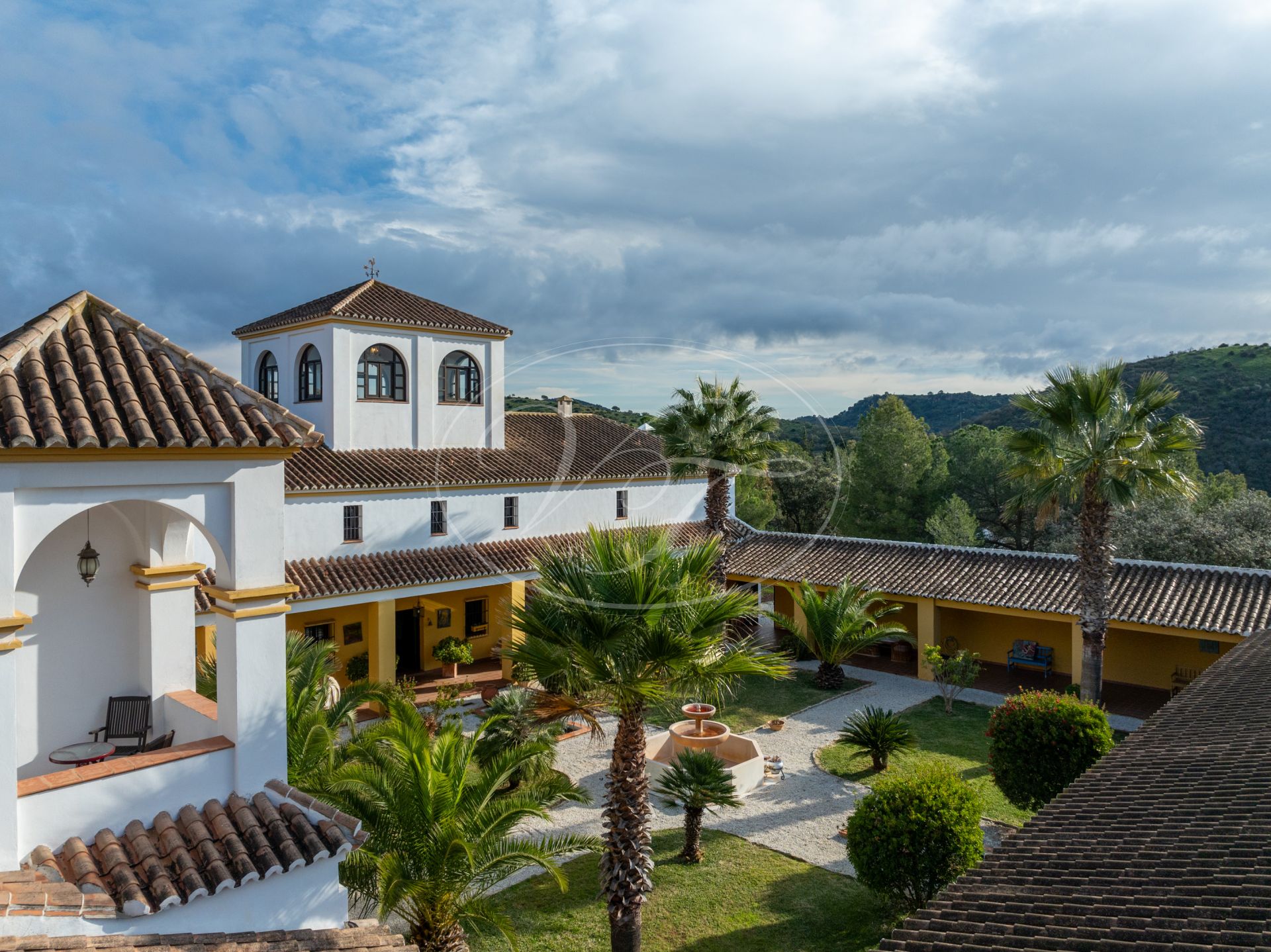 Cortijo for sale in Malaga