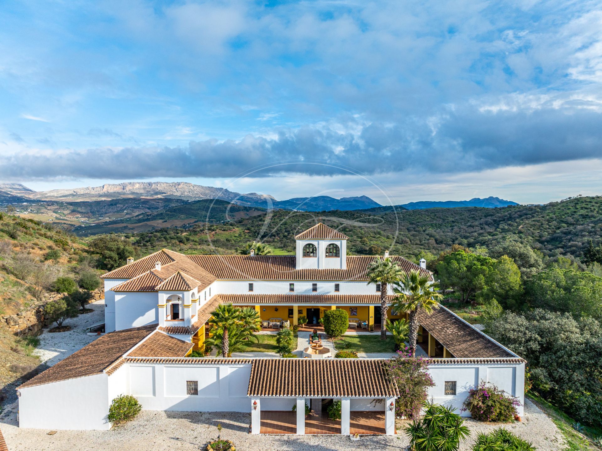 Cortijo for sale in Malaga