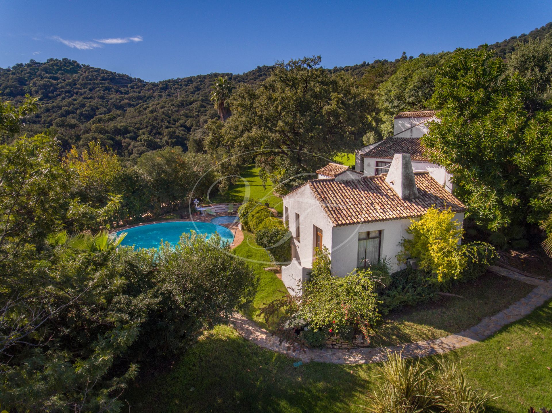 Landhuis te koop in Casares