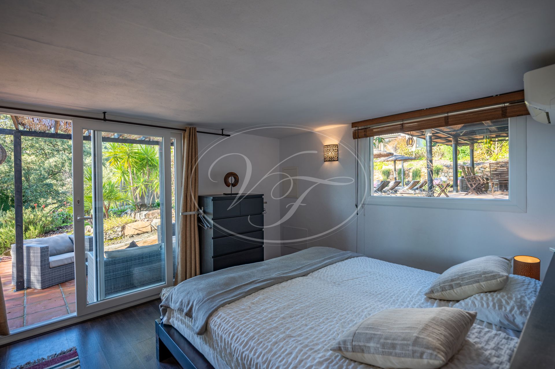 Country House for sale in Casares