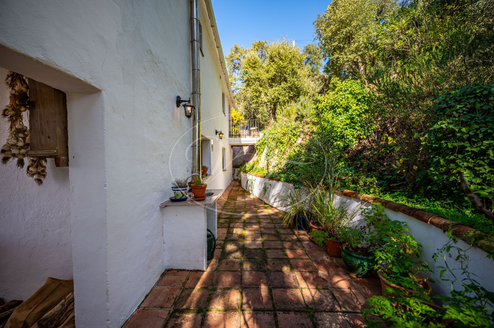 Country House for sale in Casares Montaña