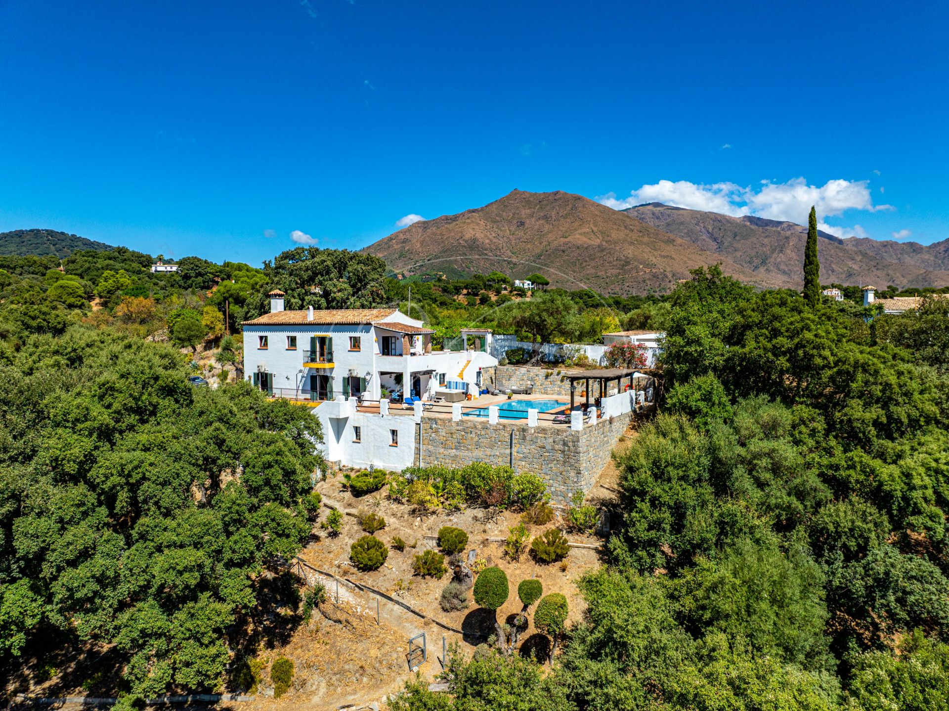 Country House for sale in Casares
