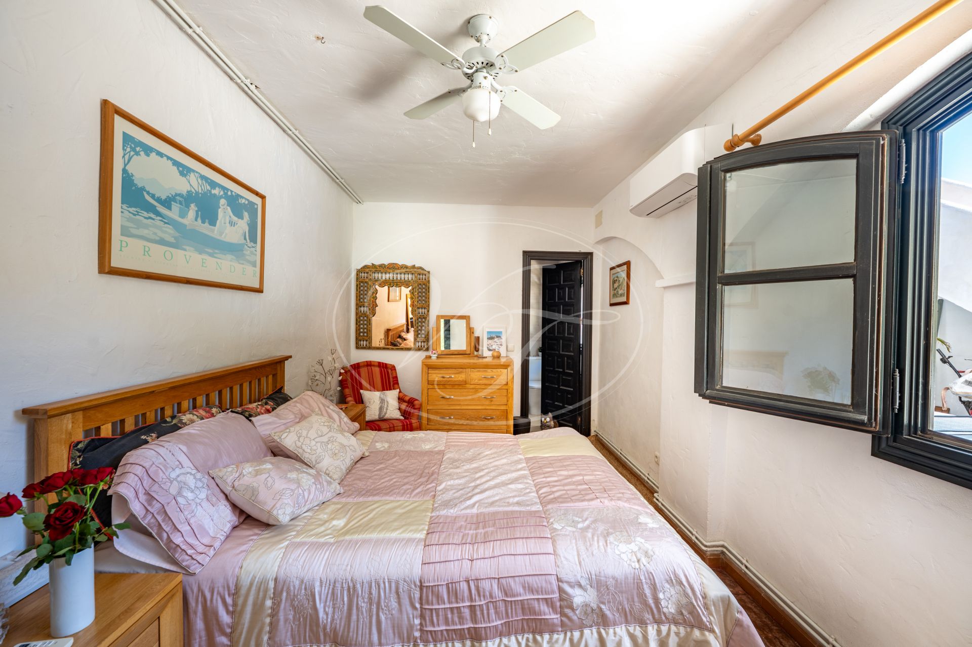 Country House for sale in Casares