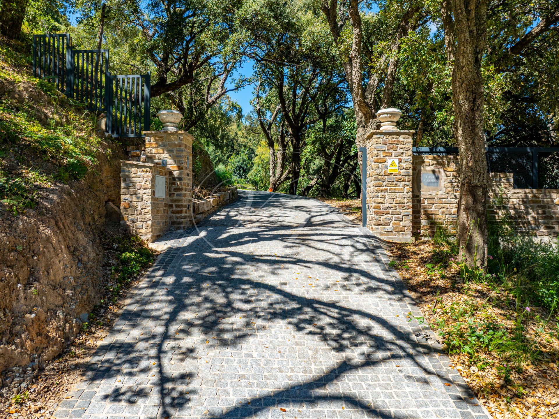 Country House for sale in Casares