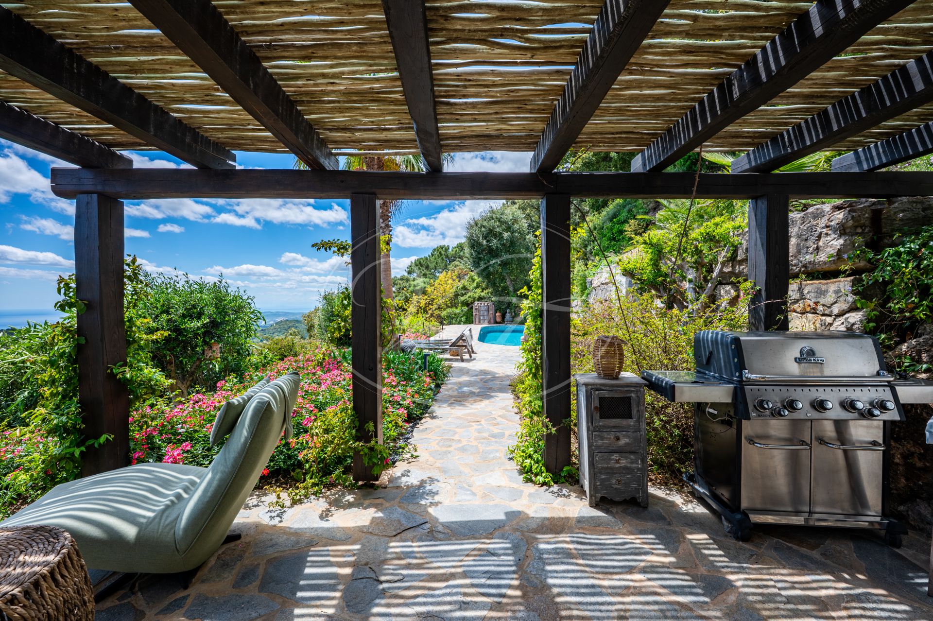 Country House for sale in Casares