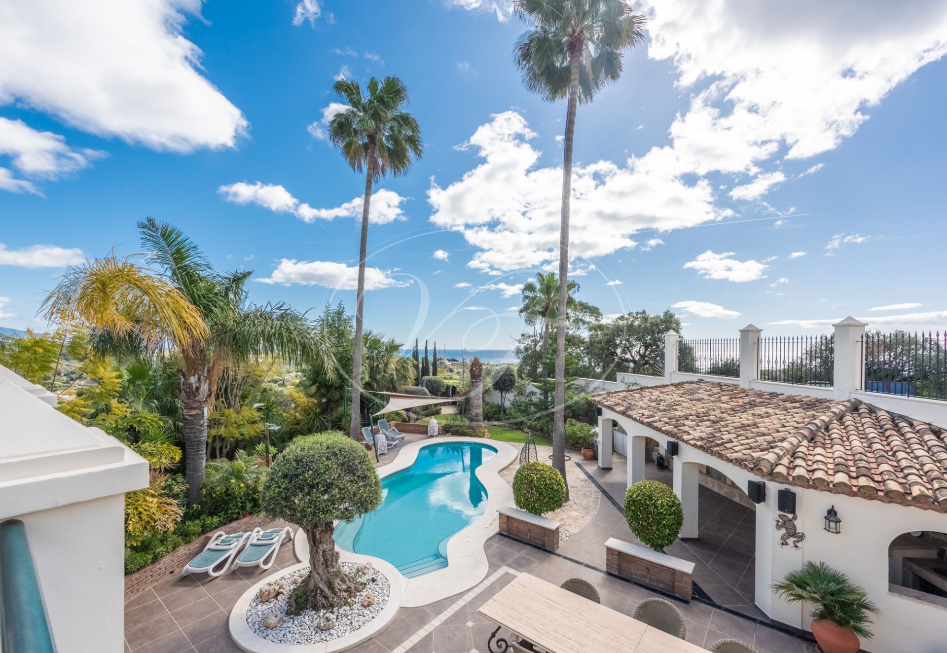 Villa en venta en New Golden Mile, Estepona Este