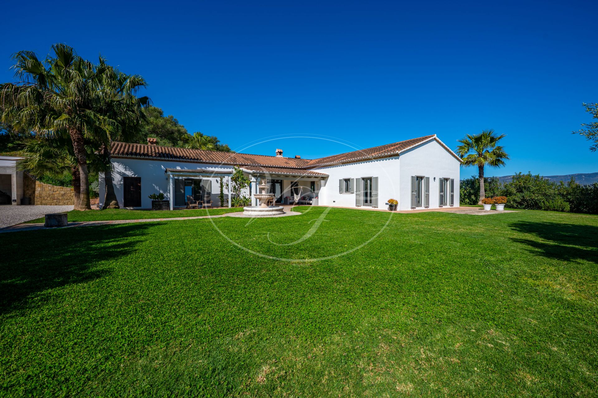 Country House for sale in Jimena de La Frontera