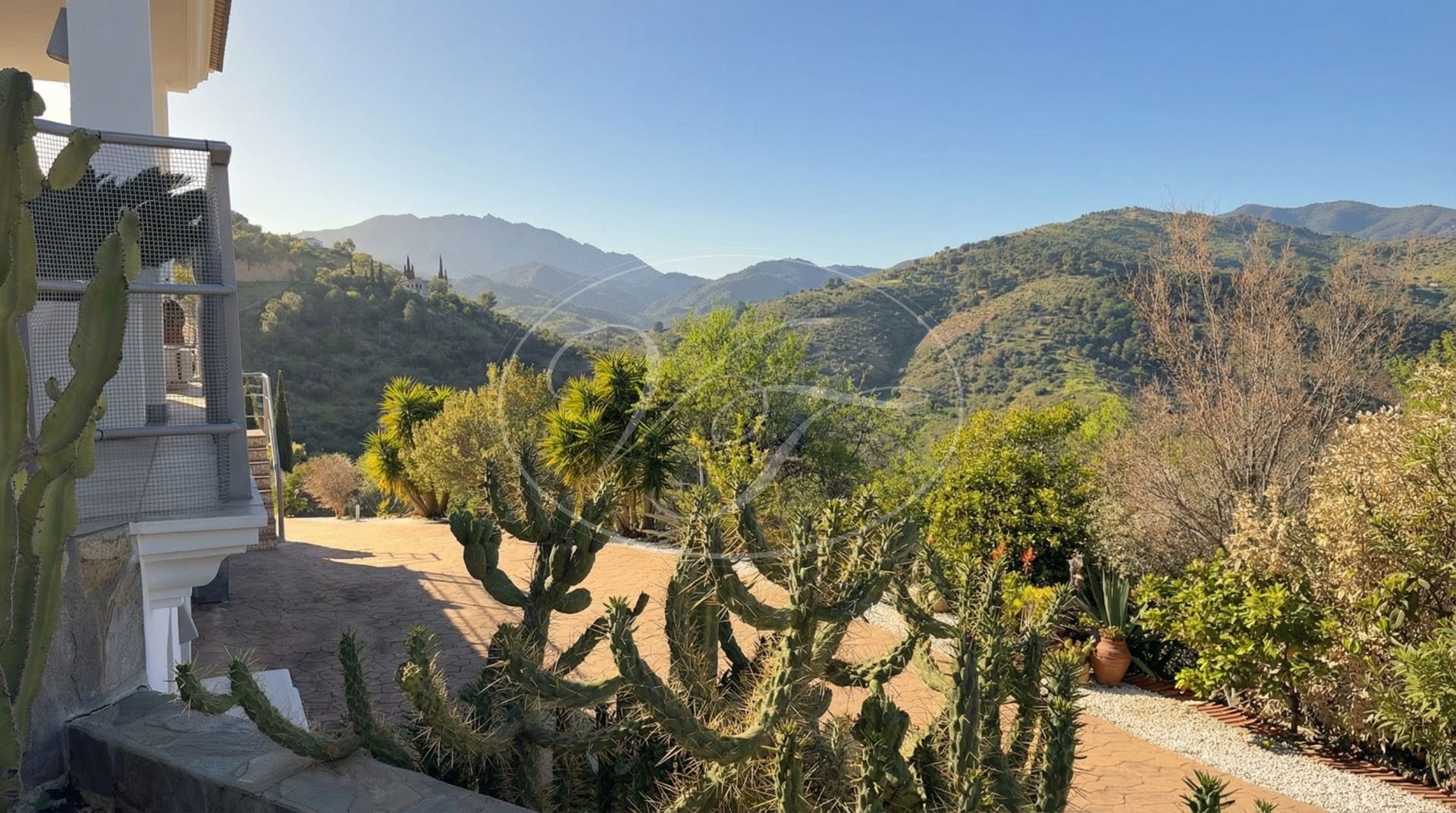 Country House for sale in Guaro