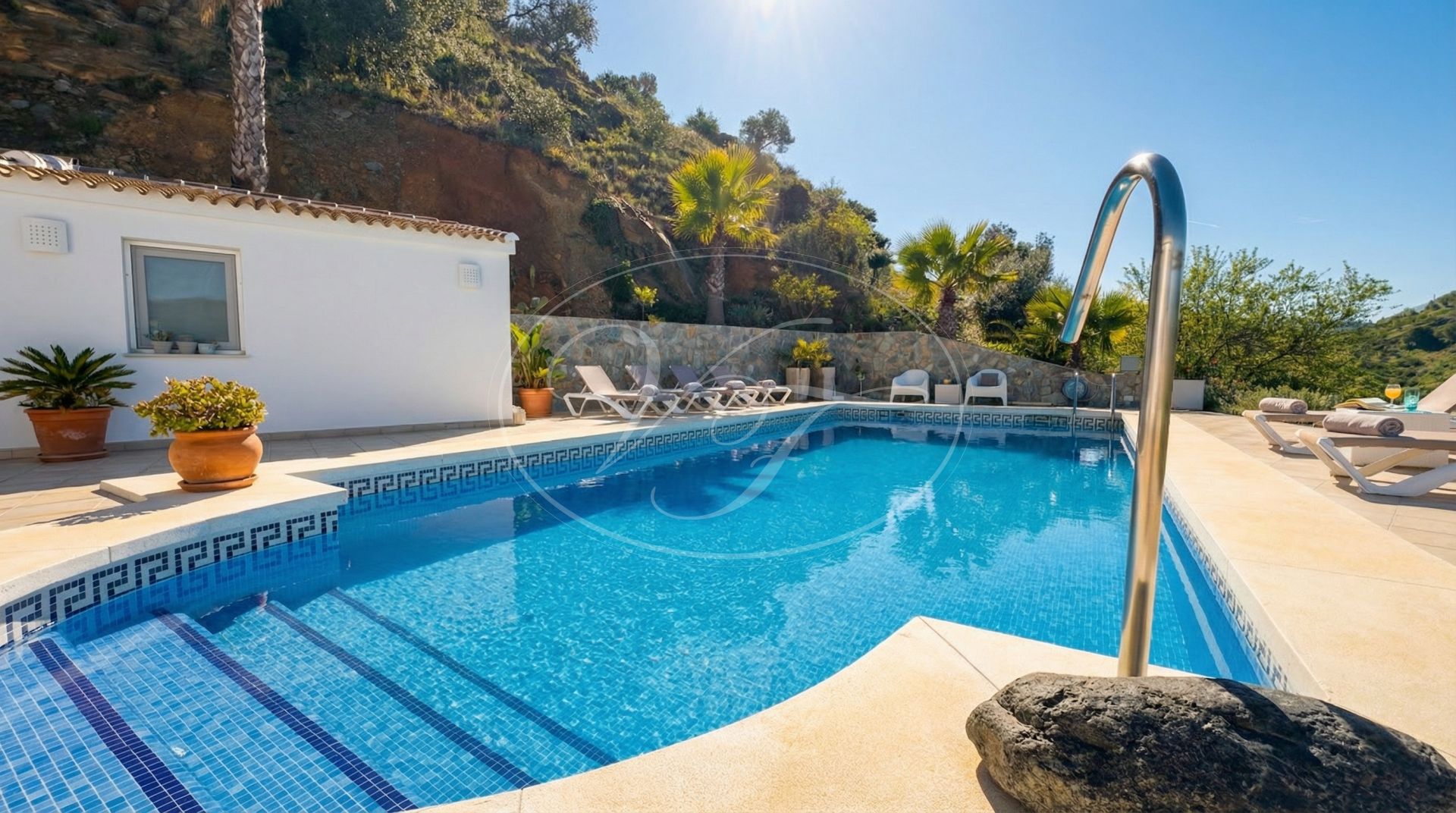 Country House for sale in Guaro