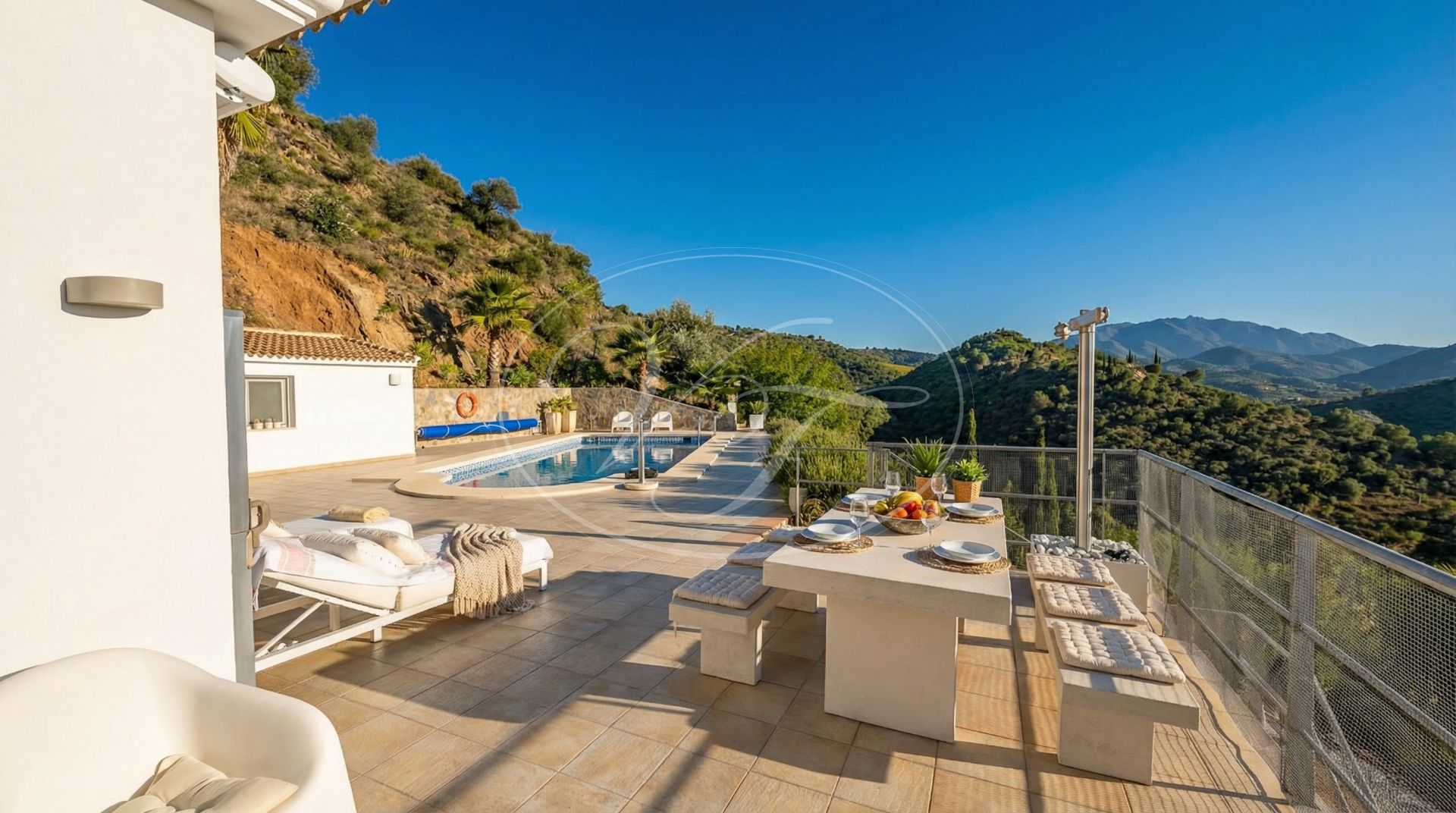 Country House for sale in Guaro