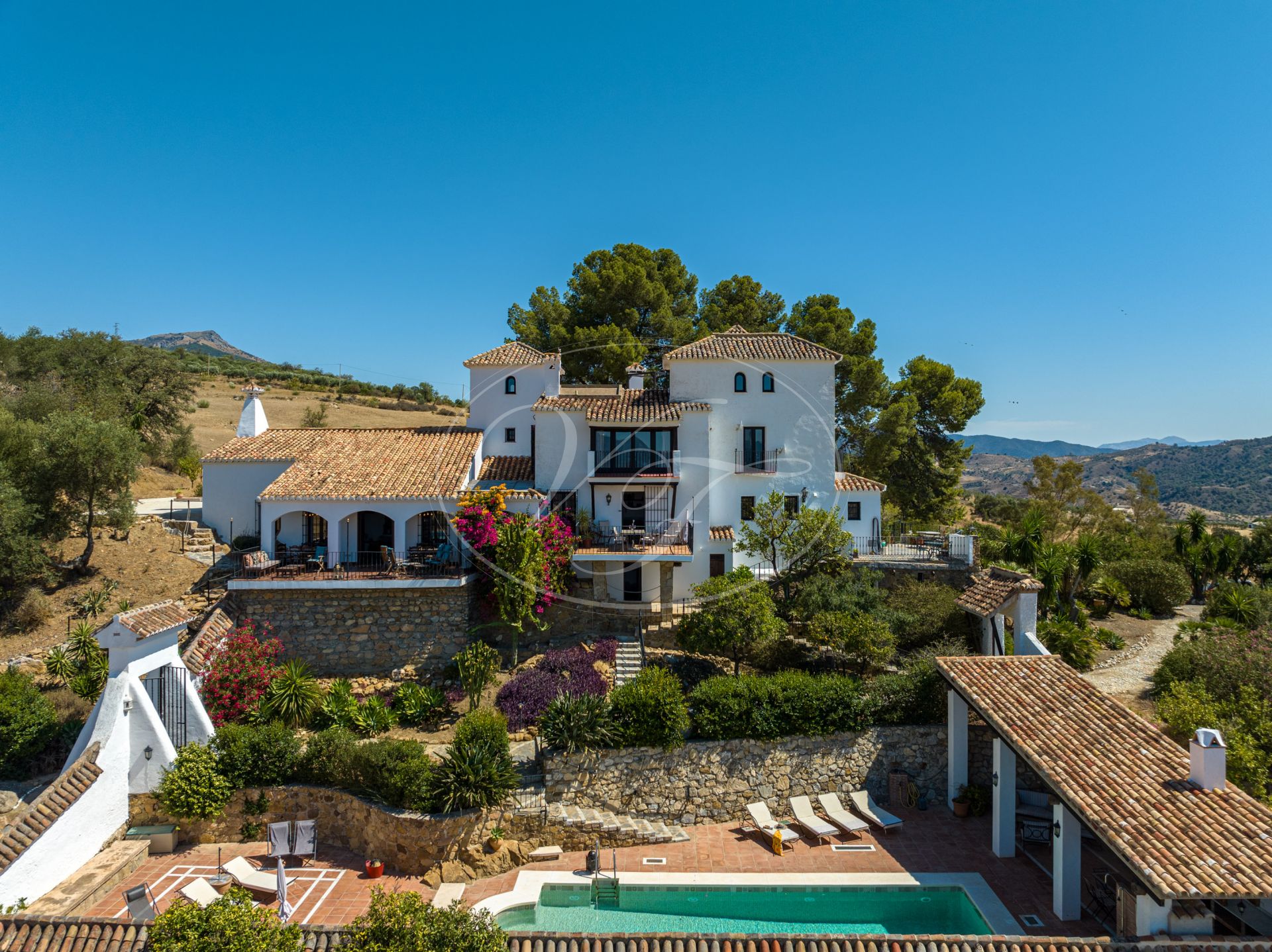 Cortijo en venta en Casarabonela