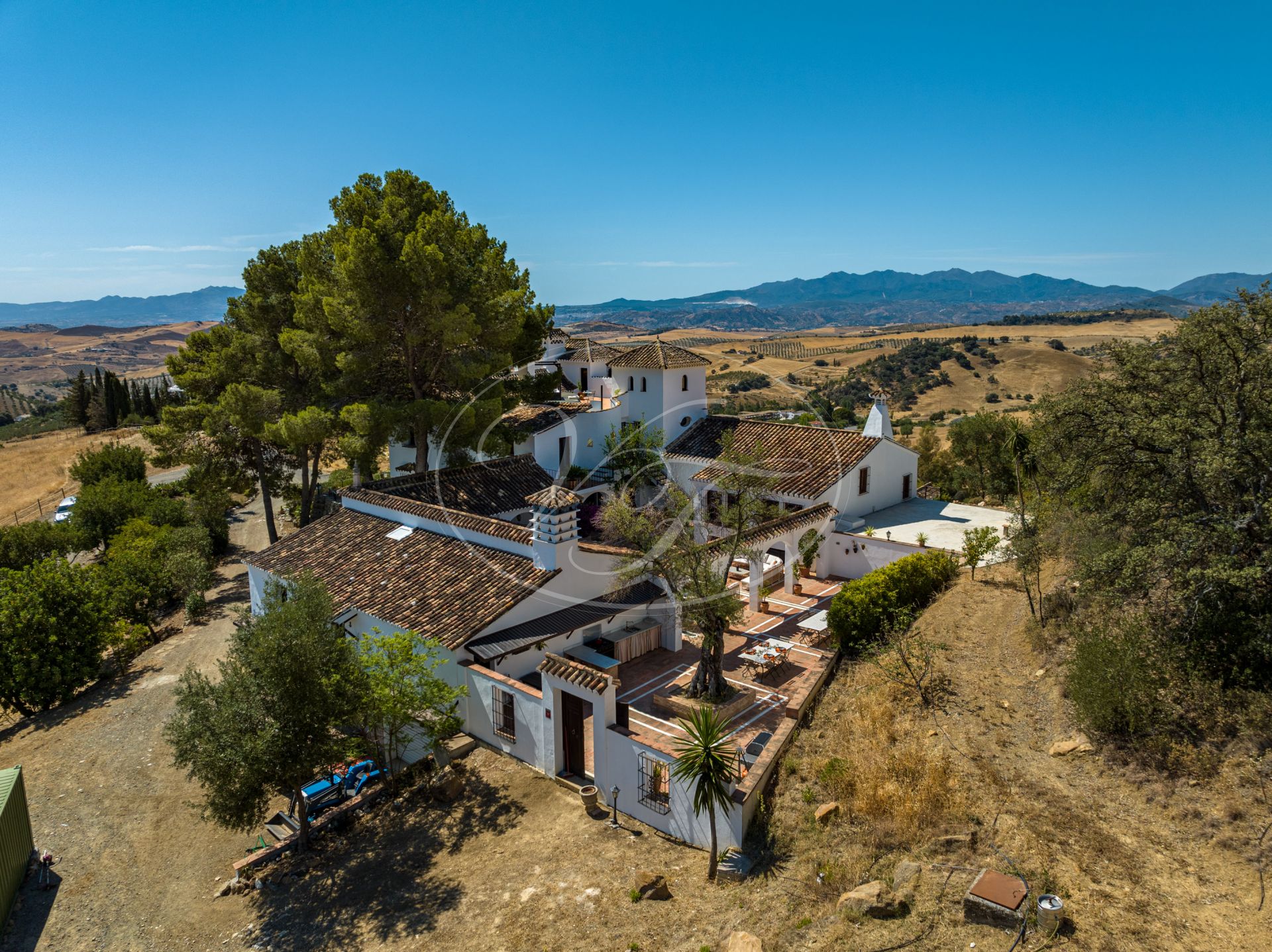 Cortijo en venta en Casarabonela