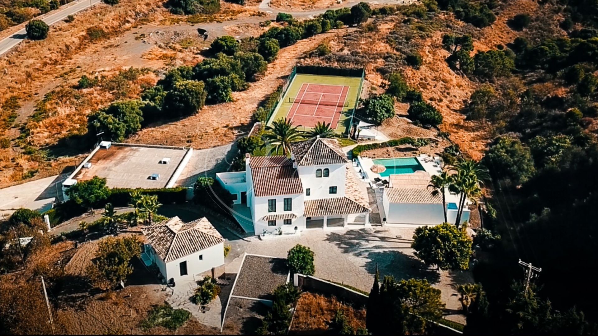 Villa en venta en Estepona