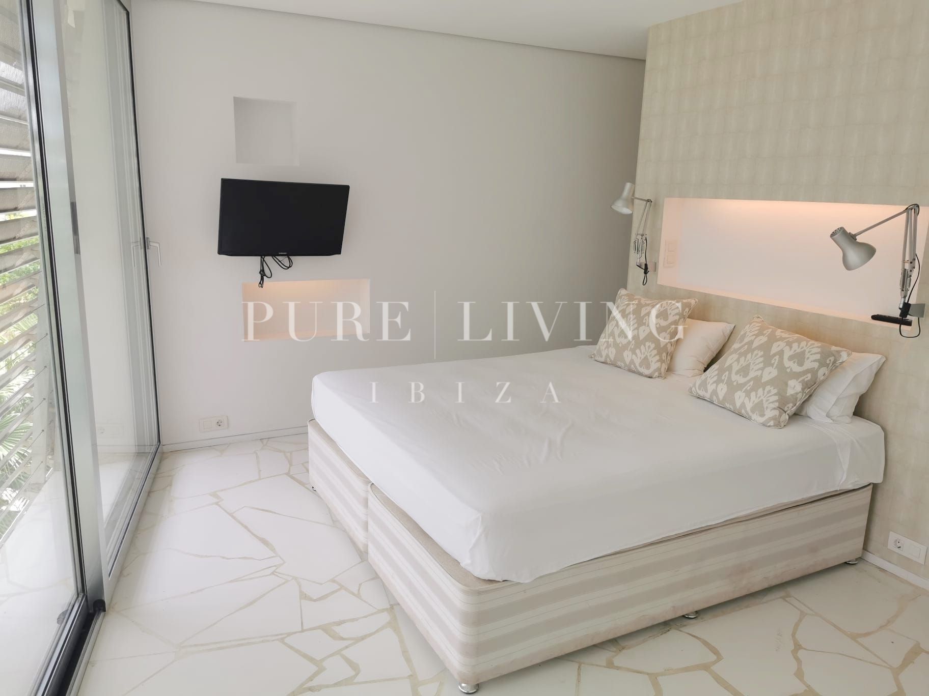 Apartment for sale in Marina Botafoch, Ibiza