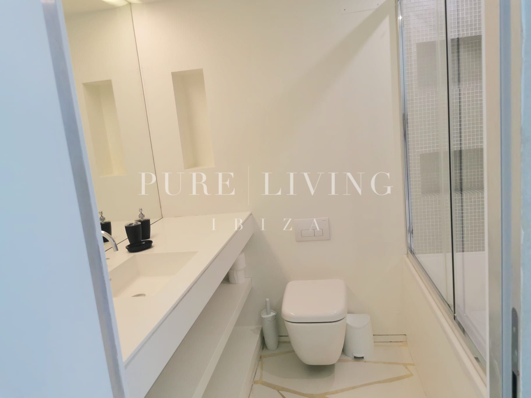 Apartment for sale in Marina Botafoch, Ibiza