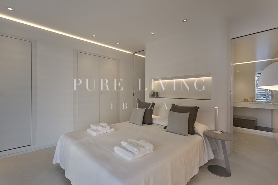 Luxury Jean Nouvel Apartment in Ibiza with Panoramic Views and Exclusive Amenities